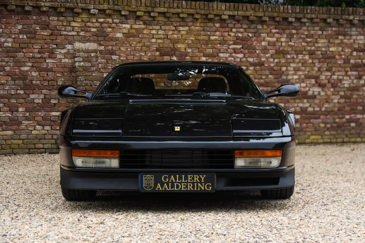 Ferrari Testarossa "Nero Metallizzato with Koenig interior" Maroon-Bl, foto 5