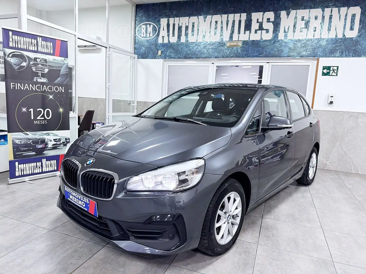 BMW BMW Serie 2 Familiar  Automático de 5 Puertas Gris - 1