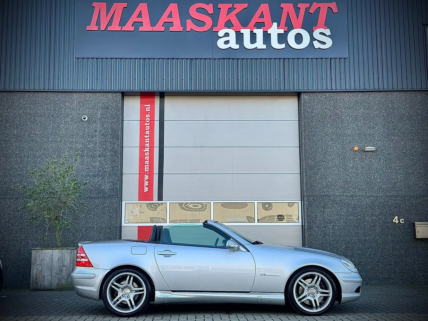 Mercedes-Benz SLK 32 AMG / 354pk / Sportseats / €19794,- EX BTW / ON Gris - 1