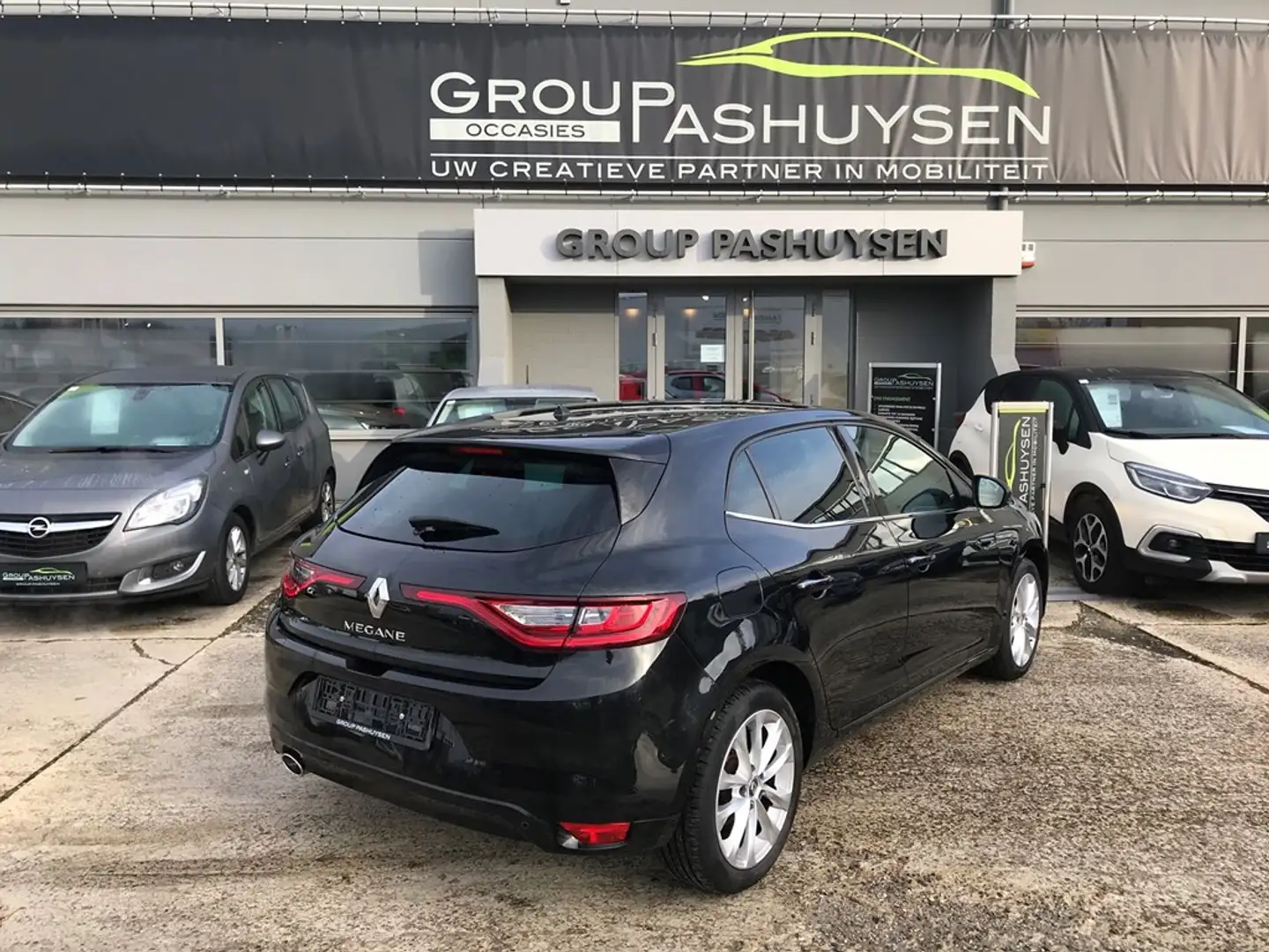 Renault Megane Intens 1.2TCe 100pk Zwart - 2