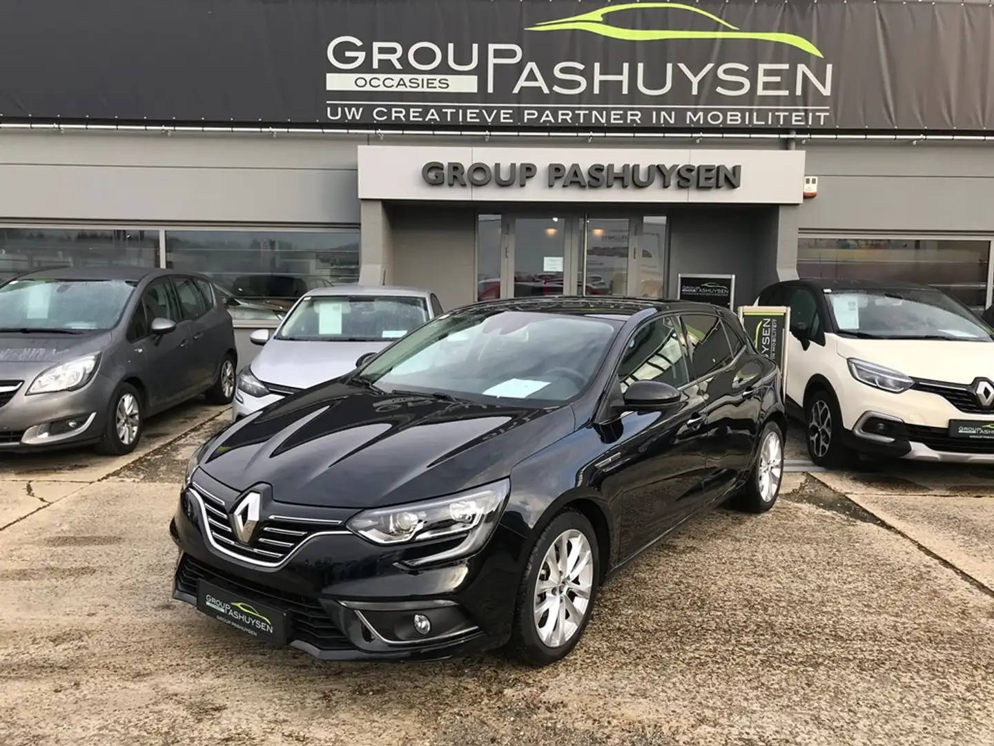 Renault Megane Intens 1.2TCe 100pk Zwart - 1