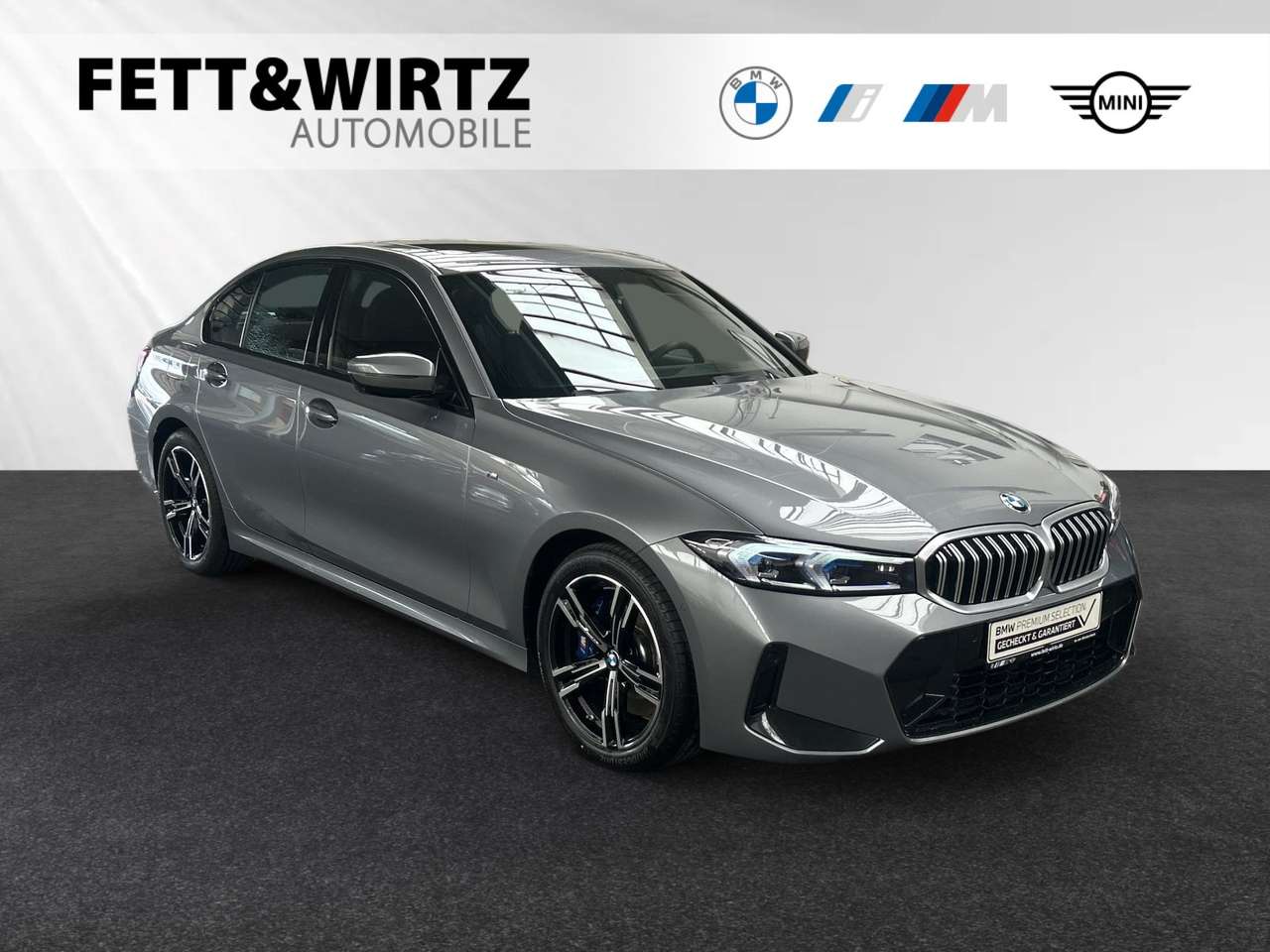 BMW 330 2025