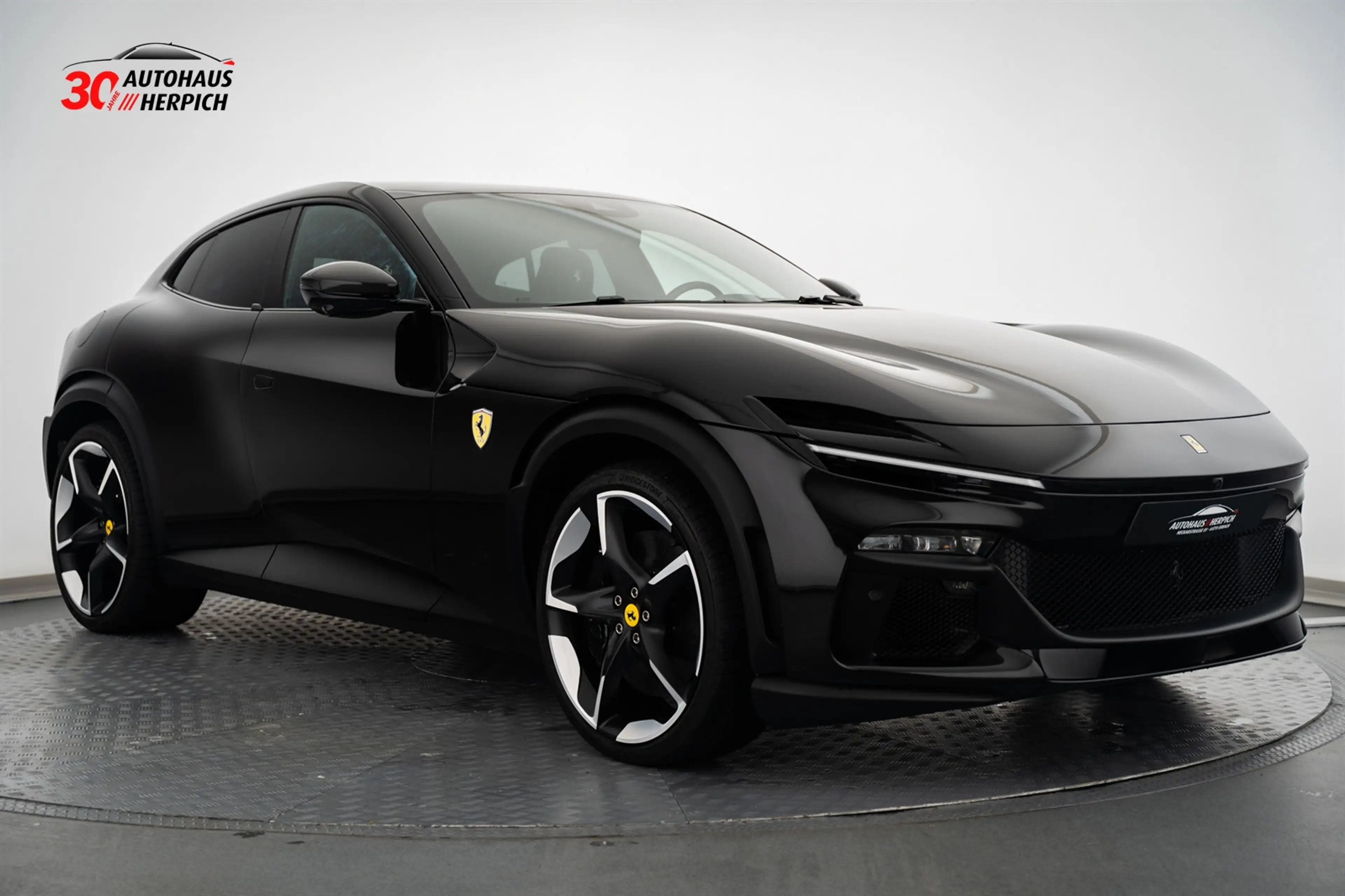 Ferrari Purosangue V12 PANO Matrix Lift 360° Massage — photo 7