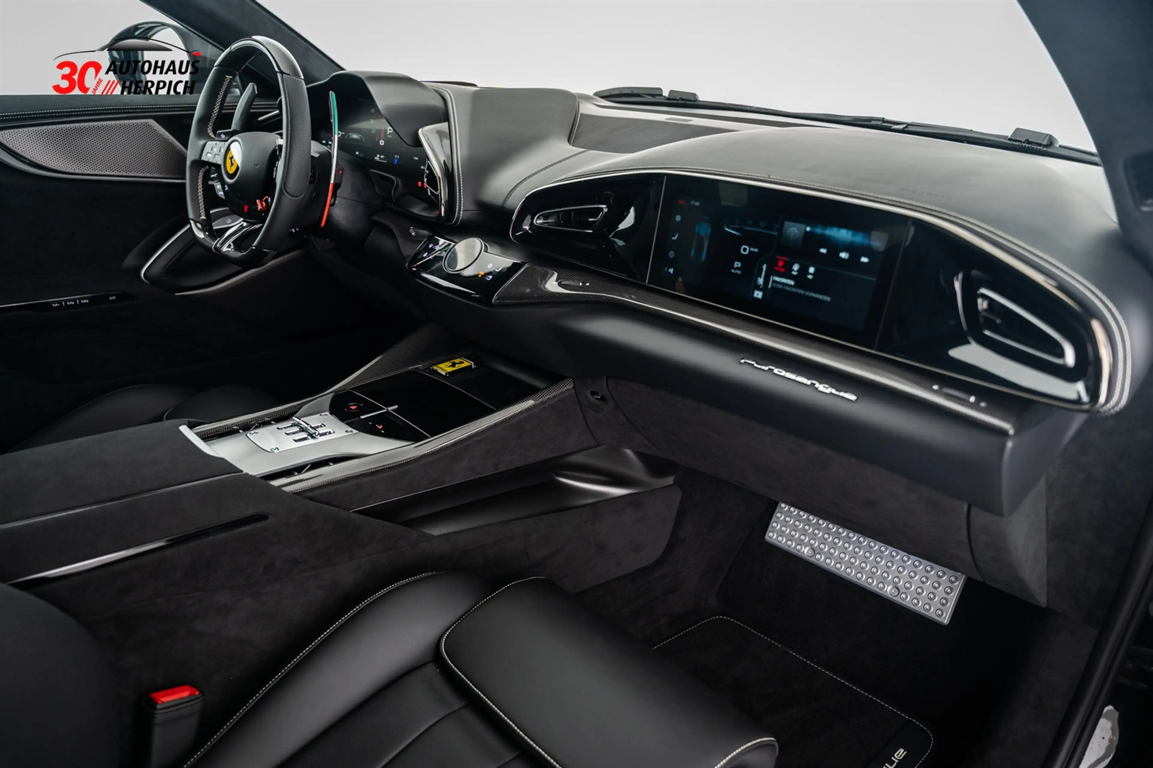 Ferrari Purosangue V12 PANO Matrix Lift 360° Massage — photo 12
