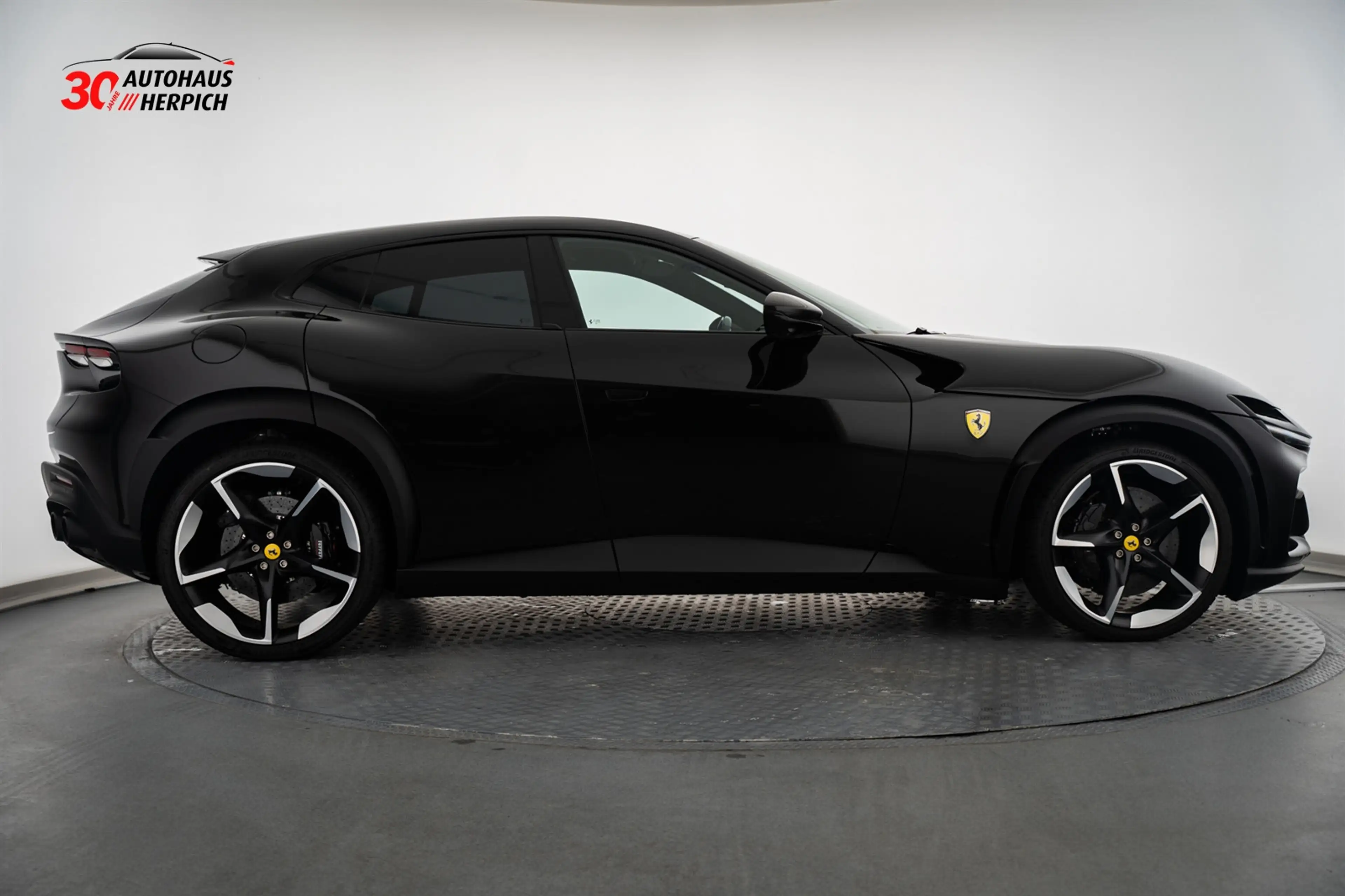 Ferrari Purosangue V12 PANO Matrix Lift 360° Massage — photo 6