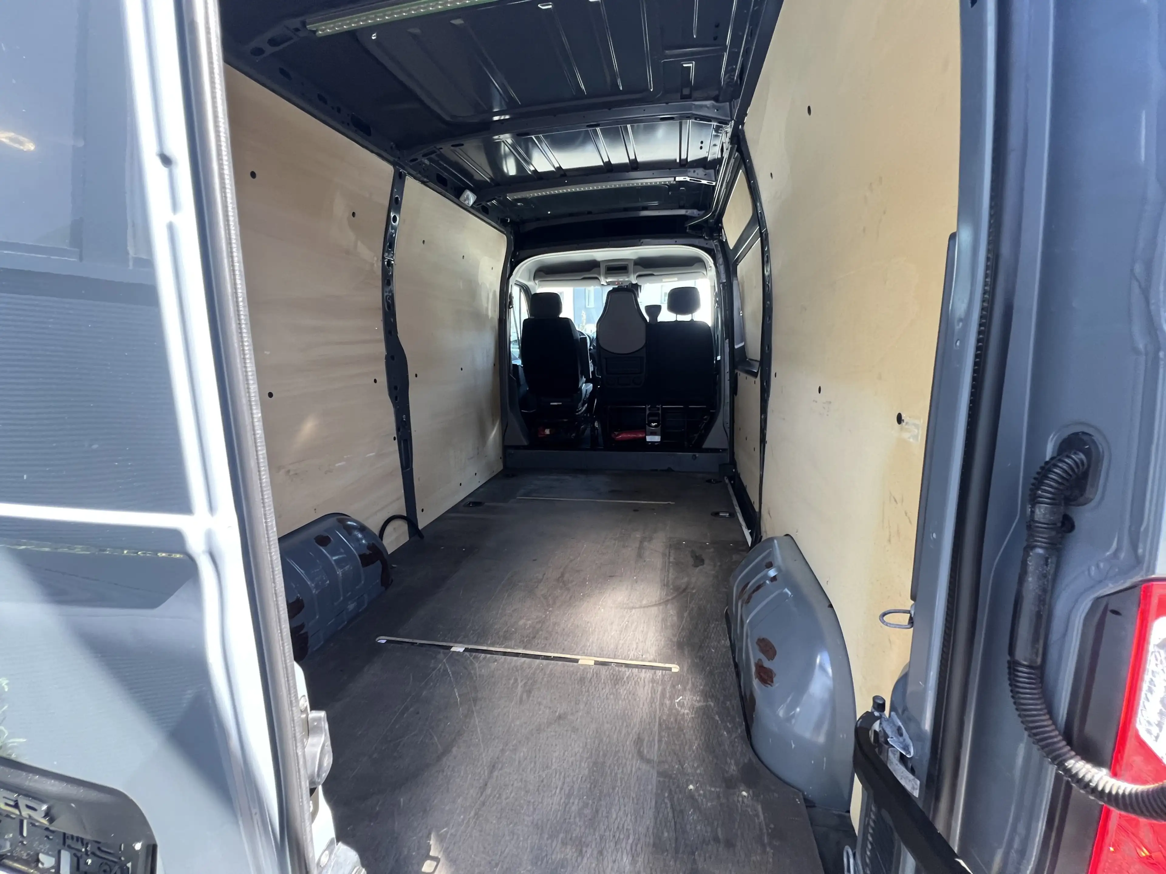 Renault Master ENERGY dCi 180 L2H2 3-Sitz AHK STANDHZ — photo 11