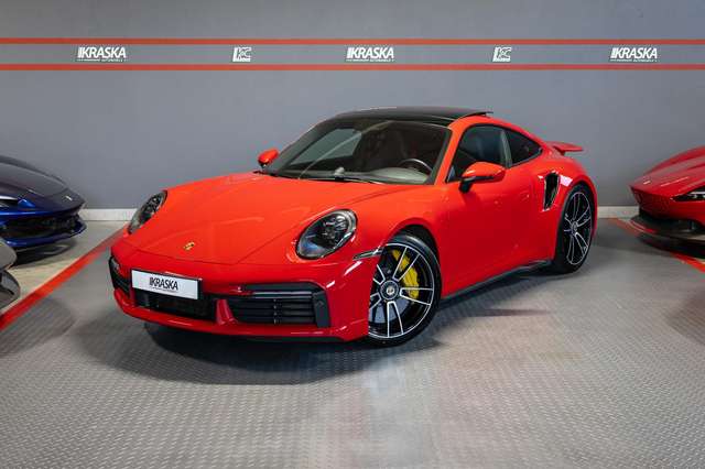Porsche 992 911 Turbo S PDLS+ LEDER PANO LIFT PCCB SPORT-AGA