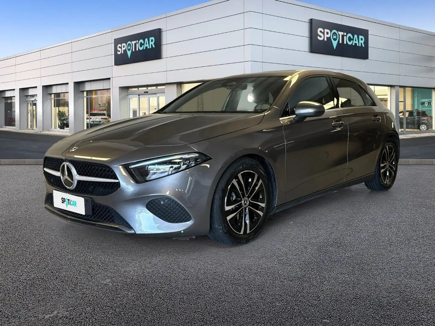 Mercedes-Benz A 180 A 180 Progressive Adv Plus Grigio - 1