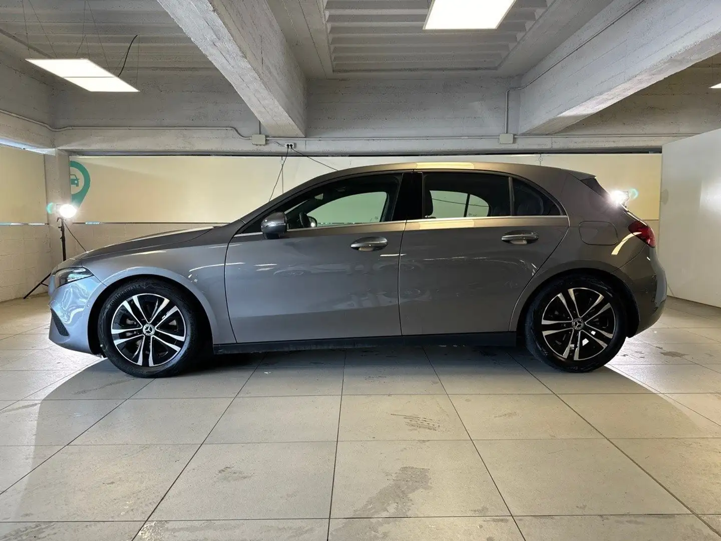 Mercedes-Benz A 180 A 180 Progressive Adv Plus Grigio - 2