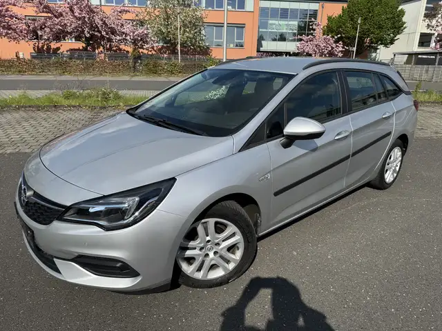 Opel Astra Klima Navi Temp CarPlay 1.Hd 37.000 km !!!