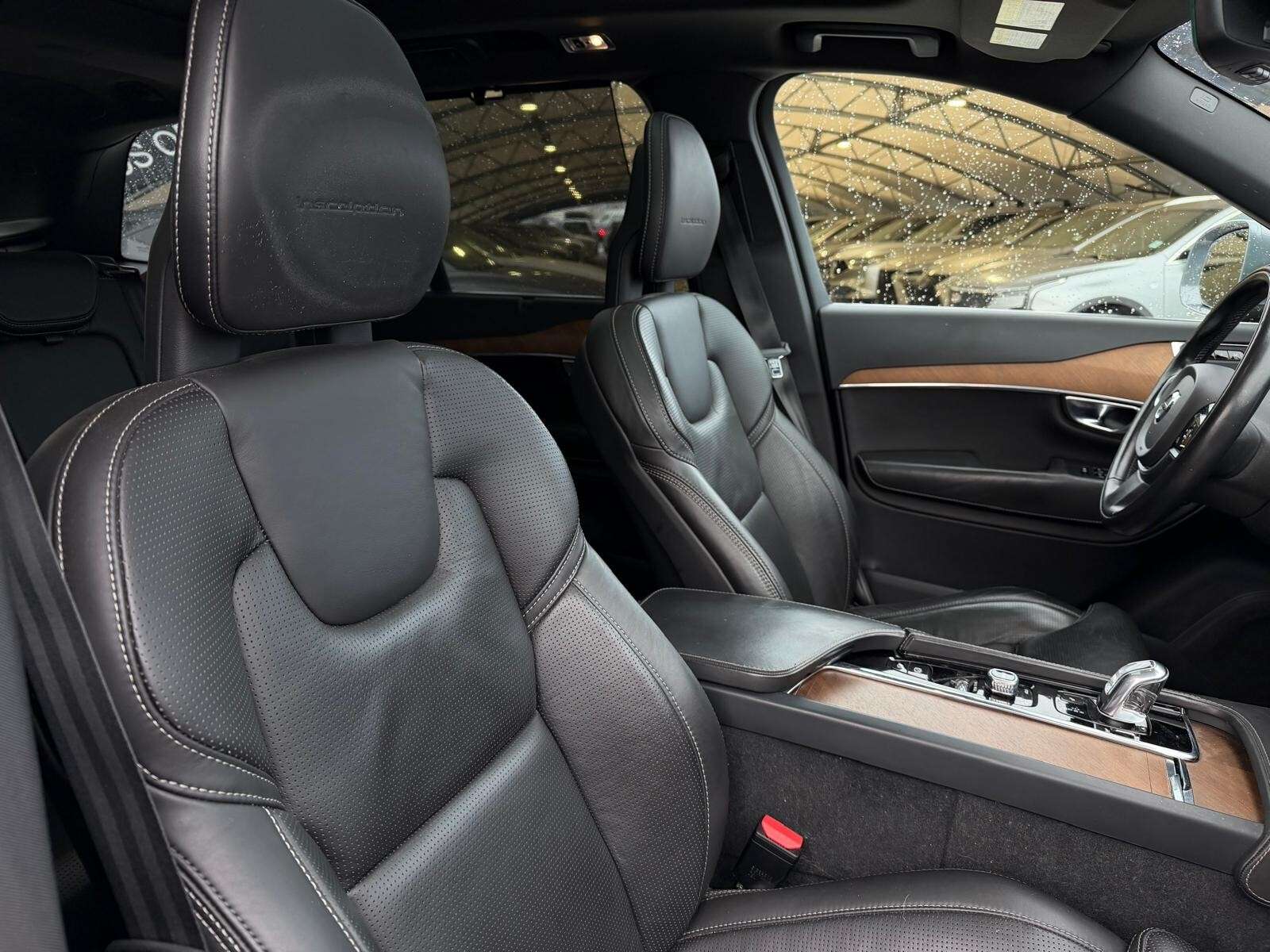 2017 Volvo XC90 T8 PHEV Inscription thumb 17