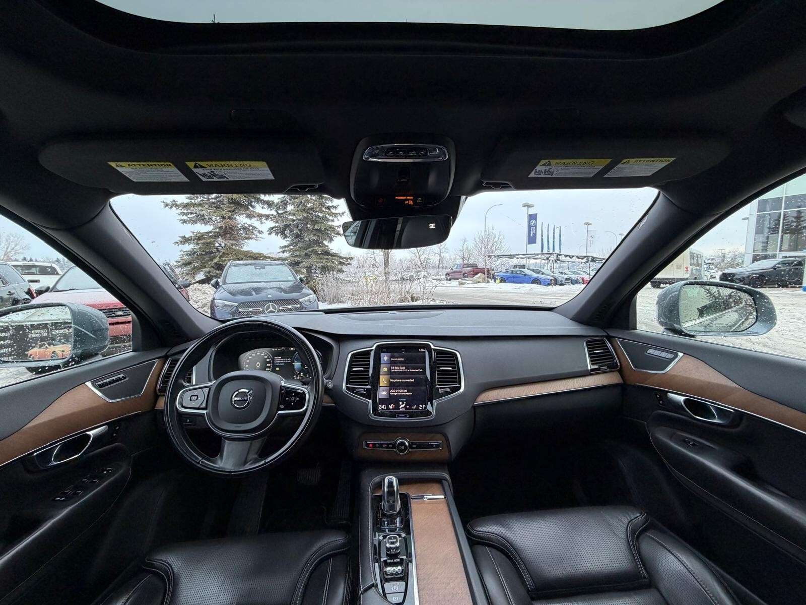 2017 Volvo XC90 T8 PHEV Inscription thumb 8
