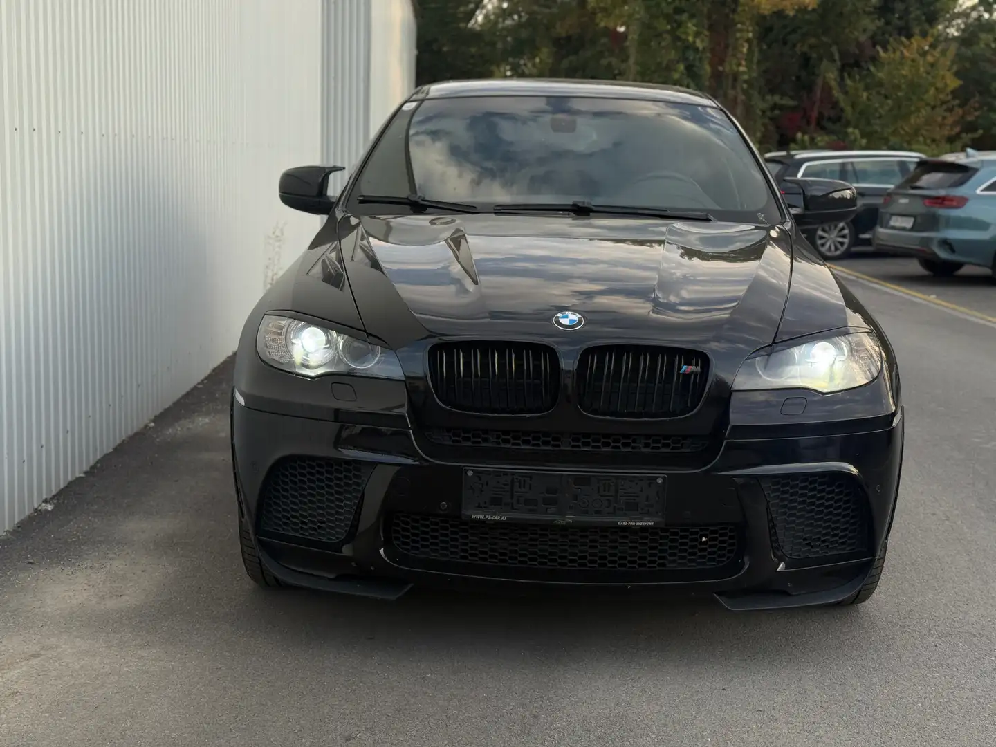 BMW X6 xDrive 40 d Schwarz - 2