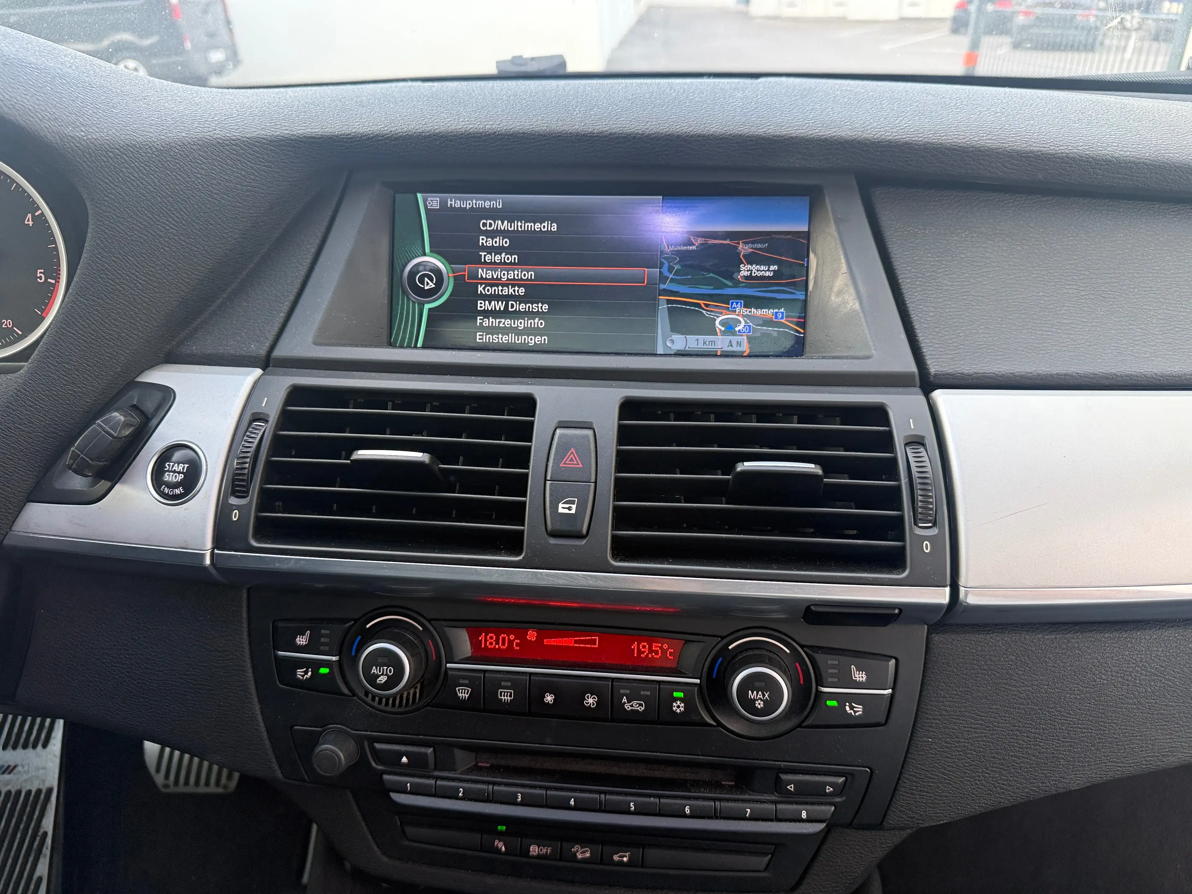 BMW X6 xDrive 40 d — photo 15