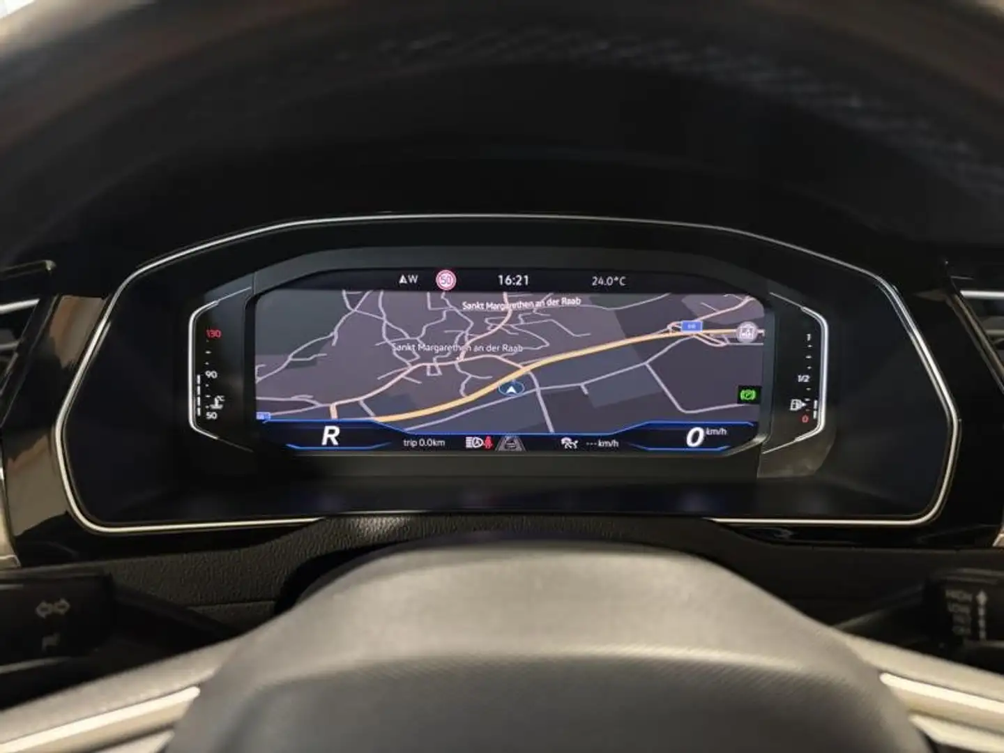 Volkswagen Passat Variant DSG SKY VIRTUAL COCKPIT KAMERA MATRIX AHK STANDH. Weiß - 2