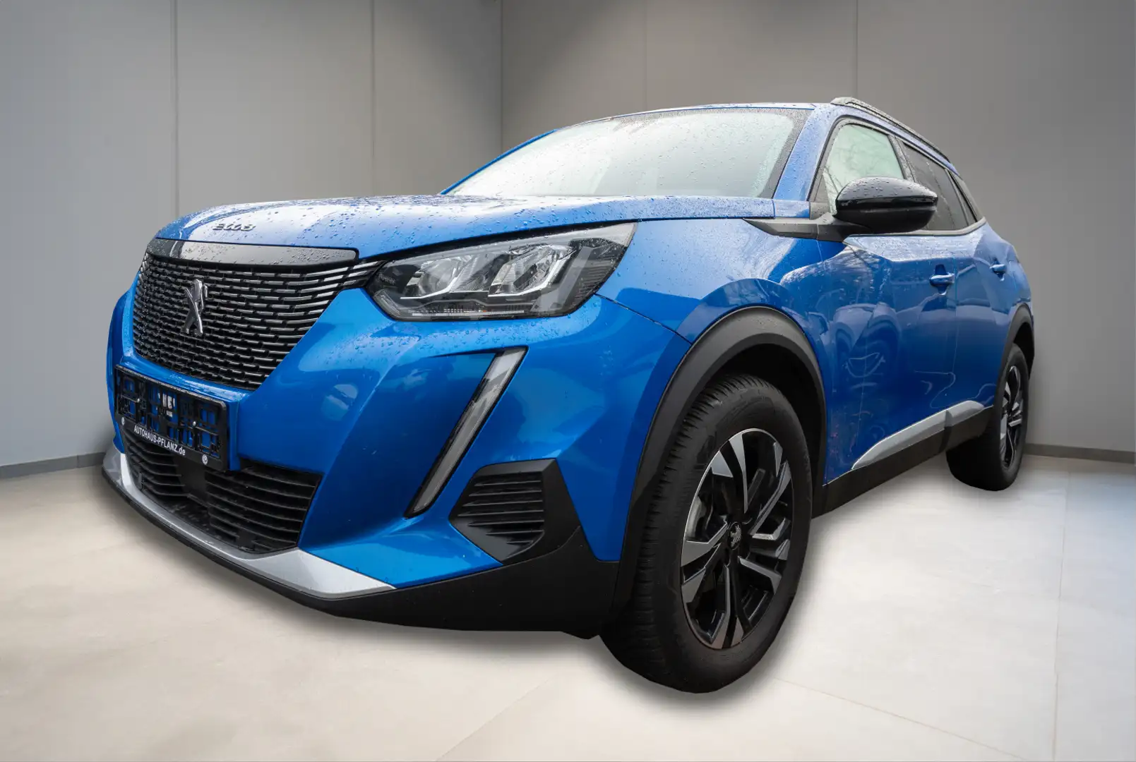 Peugeot 2008 Allure 1.2 PureTech 130 EAT8 Bleu - 1