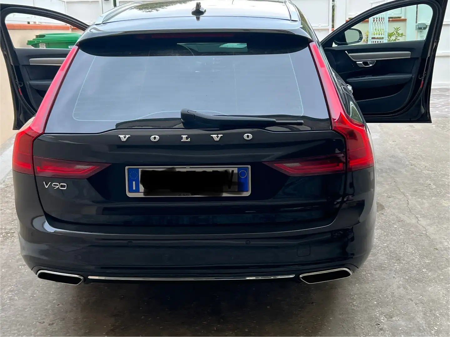 Volvo V90 2.0 d5 Inscription awd geartronic - 1