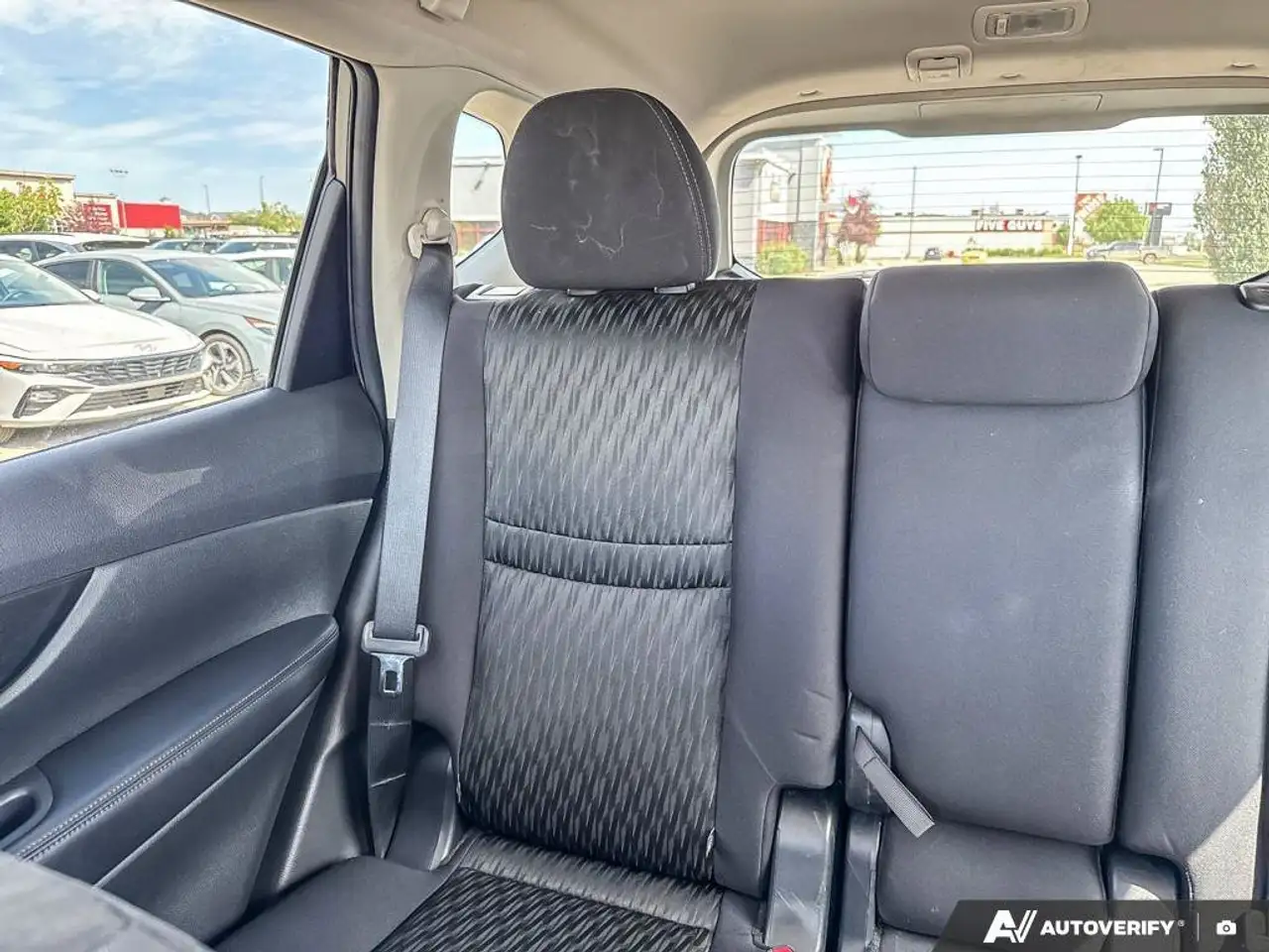 Nissan Rogue photo Nissan Rogue