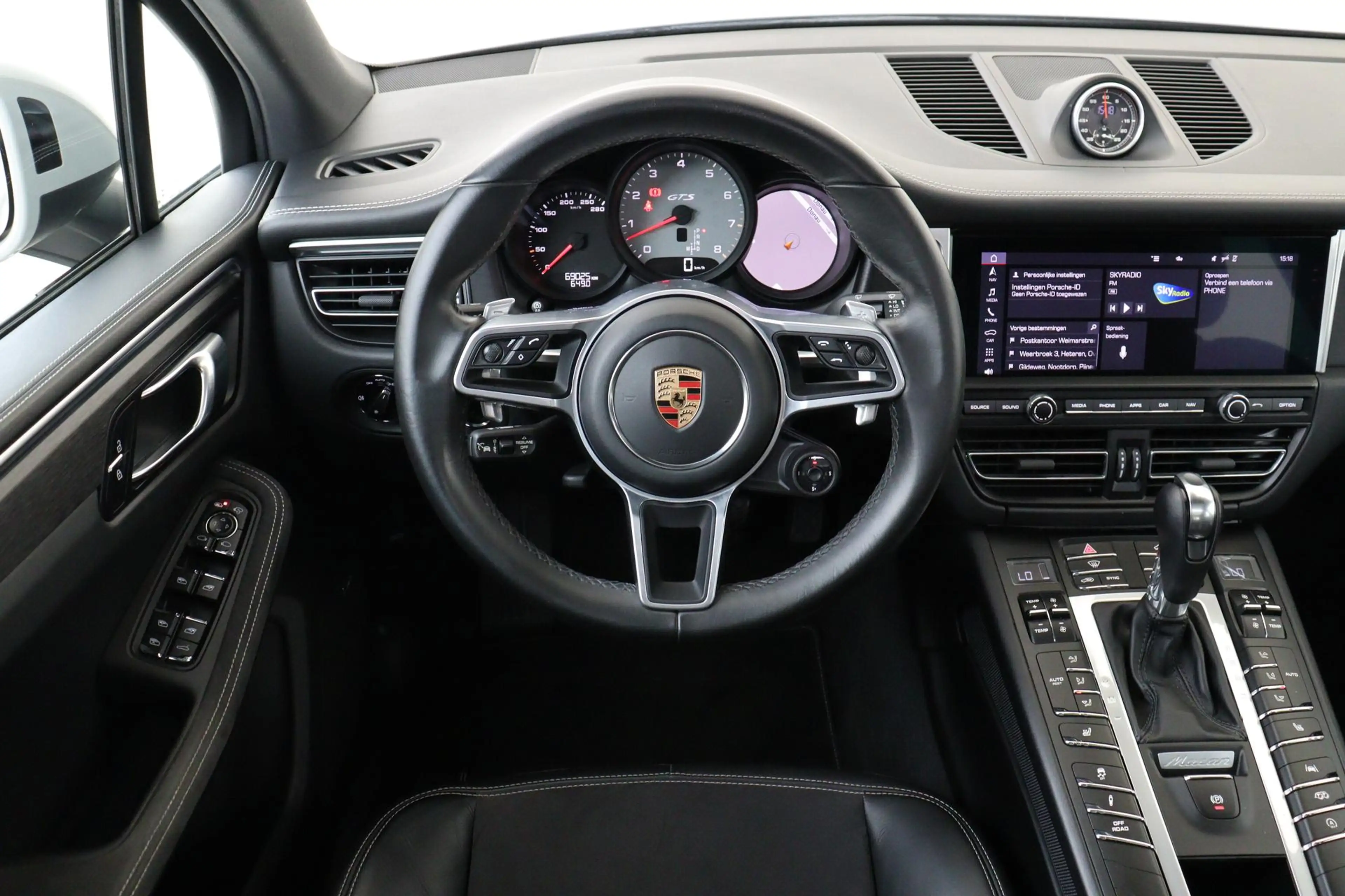 Porsche Macan 2.9 GTS PANO-DAK|SPORT CHRONO|TREKHAAK|BOSE|ADAPT. — photo 2