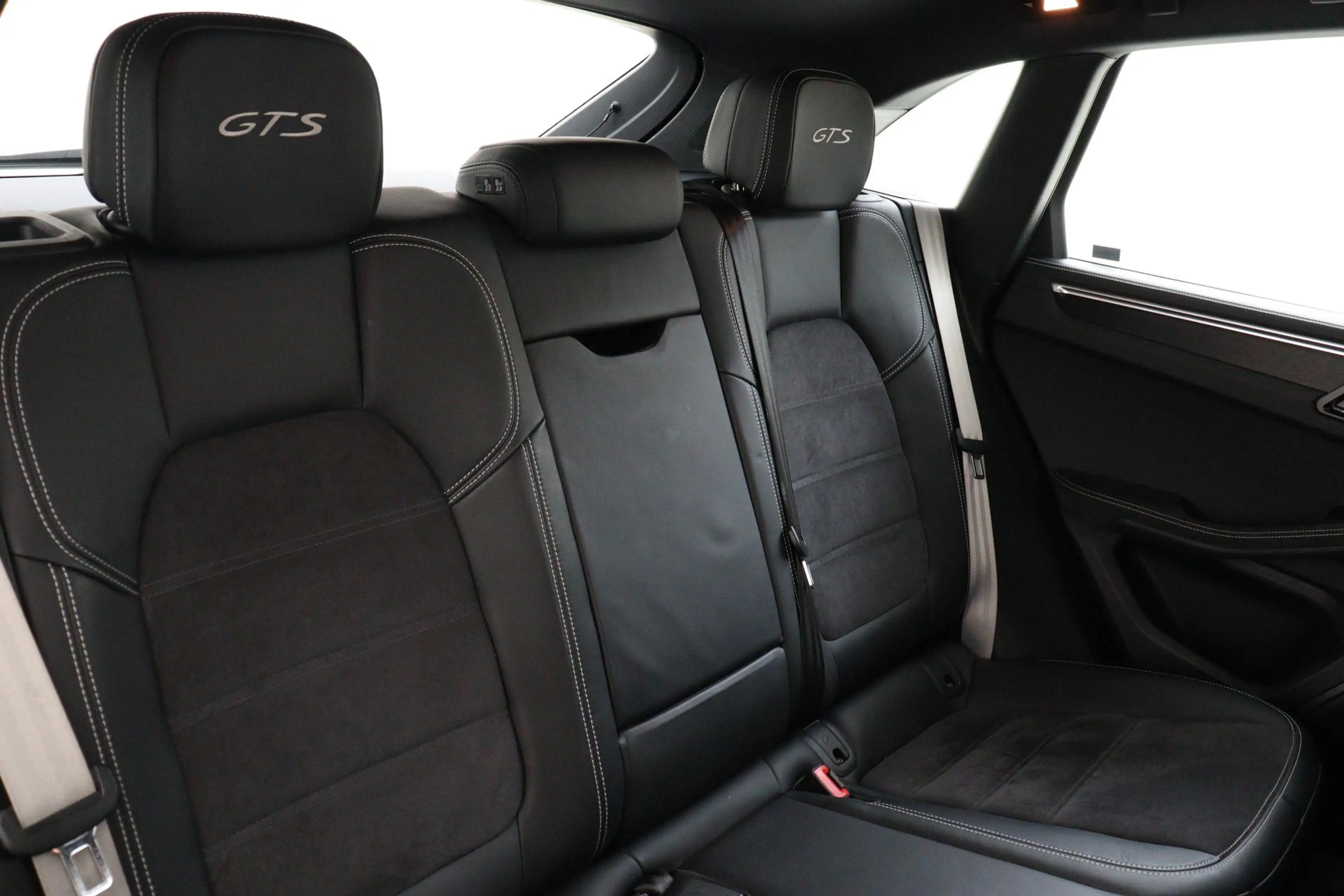 Porsche Macan 2.9 GTS PANO-DAK|SPORT CHRONO|TREKHAAK|BOSE|ADAPT. — photo 14
