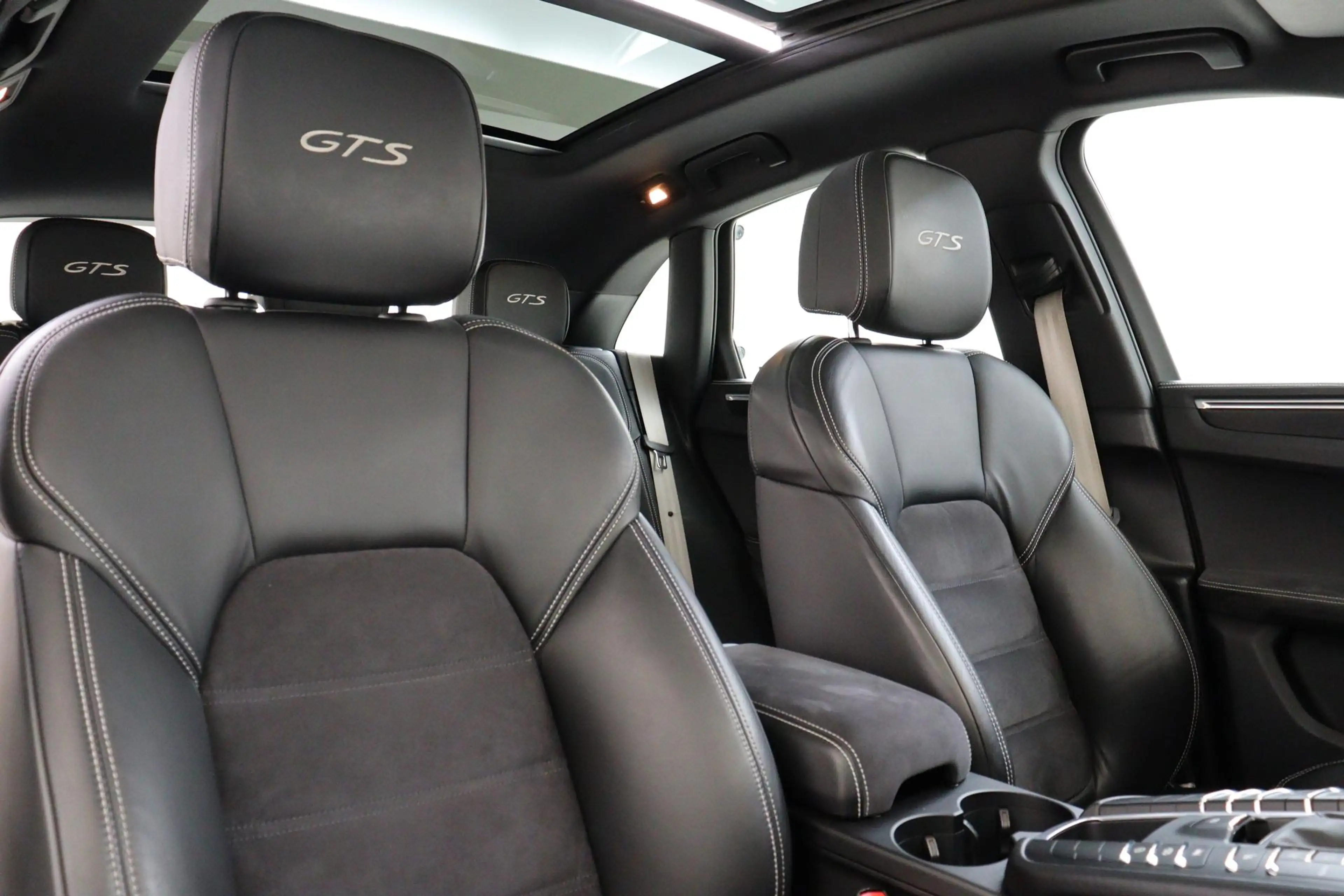 Porsche Macan 2.9 GTS PANO-DAK|SPORT CHRONO|TREKHAAK|BOSE|ADAPT. — photo 12
