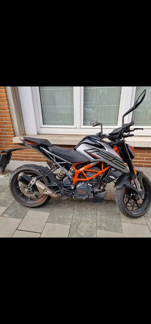 KTM 125 Duke Oranje - 1