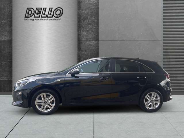 Kia Ceed / cee'd 1.4 Vision Automatik 2-Zonen-Klimaautom Navi Apple