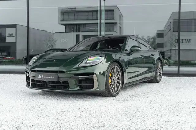 Porsche Panamera E-hybrid Turbo Ceramic Brakes Active Ride