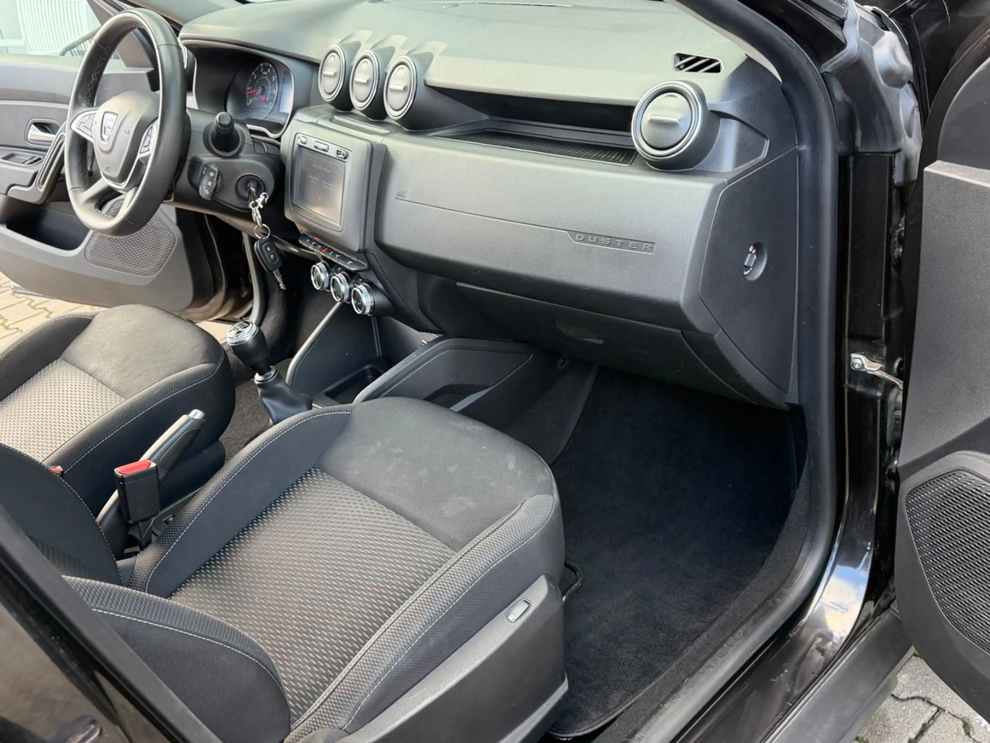 Dacia Duster II Comfort 4WD*Camera*Navi — photo 14