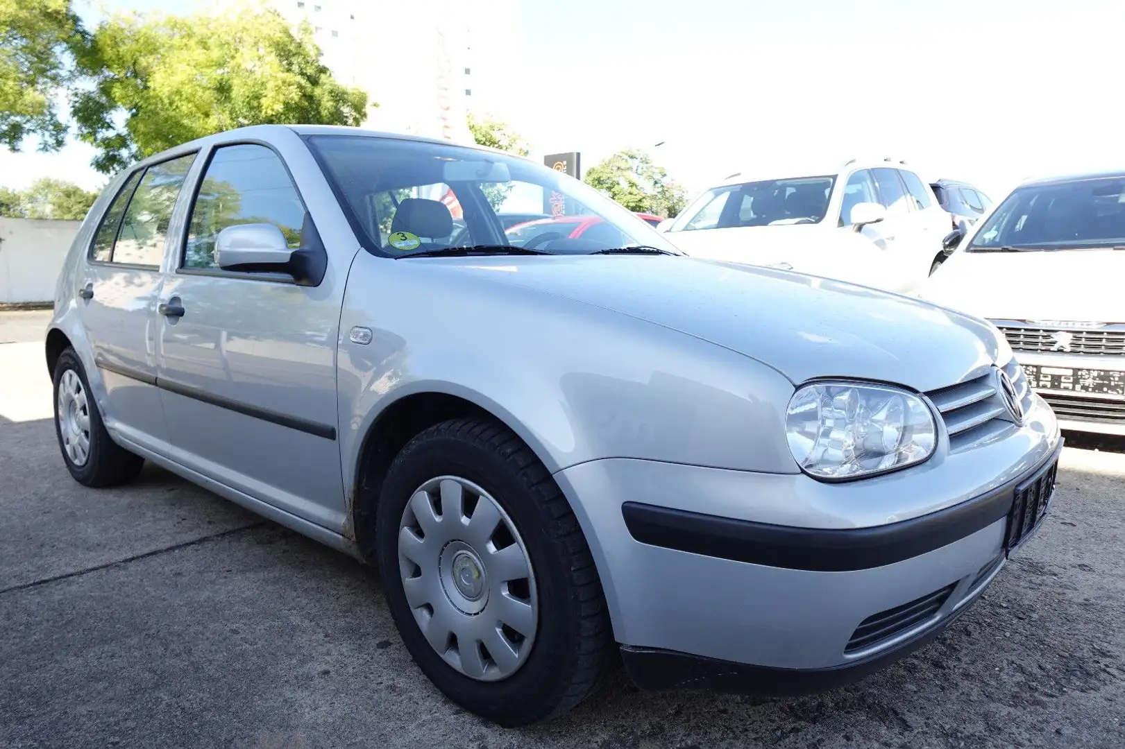 Volkswagen Golf 1.9TDI Edition 1 Hand+Rentner+Garage+KLIMA+ Argent - 1