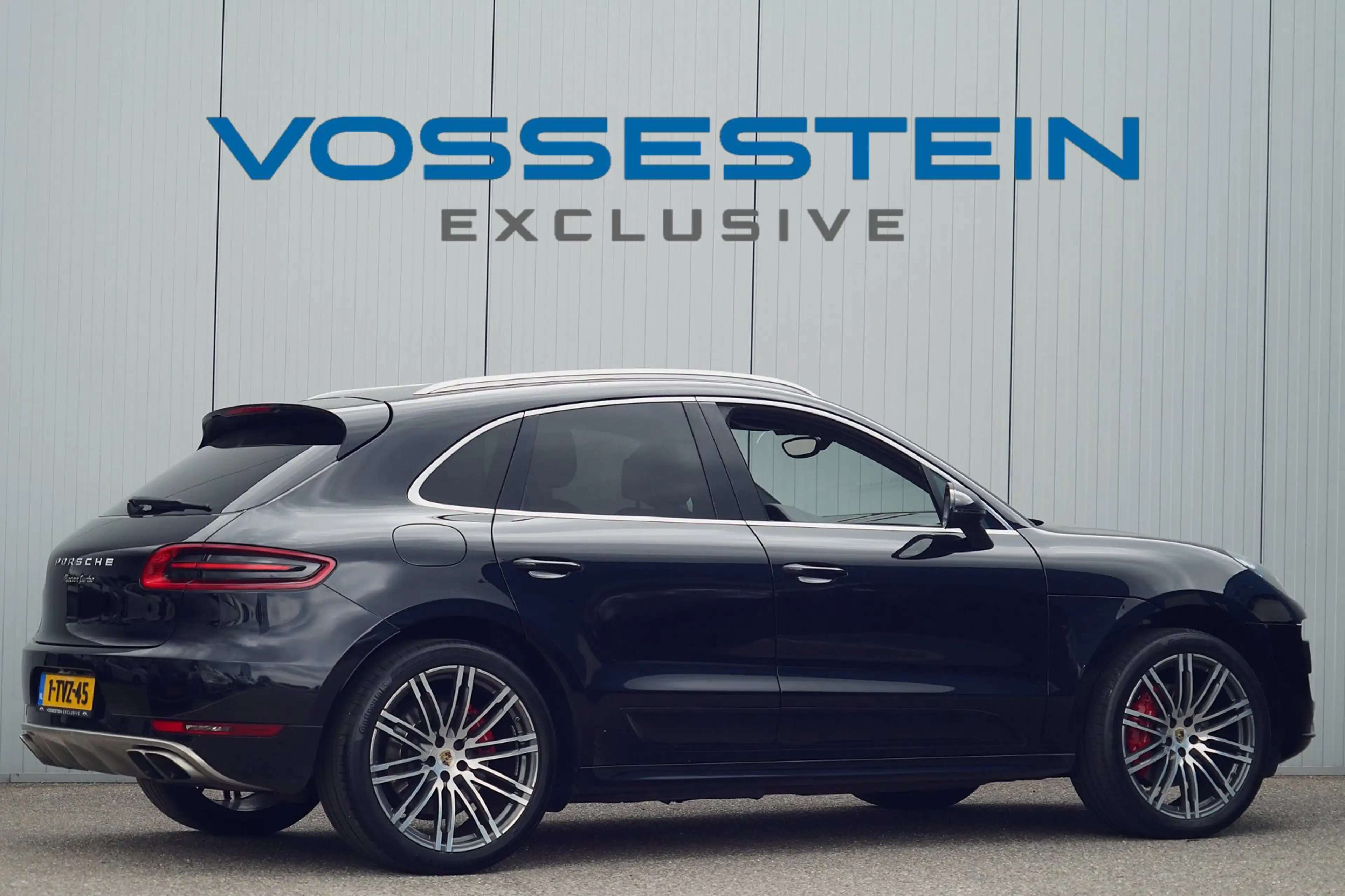 Porsche Macan 3.6 Turbo / NL-Auto / Camera / Navi / Luchtvering — photo 2