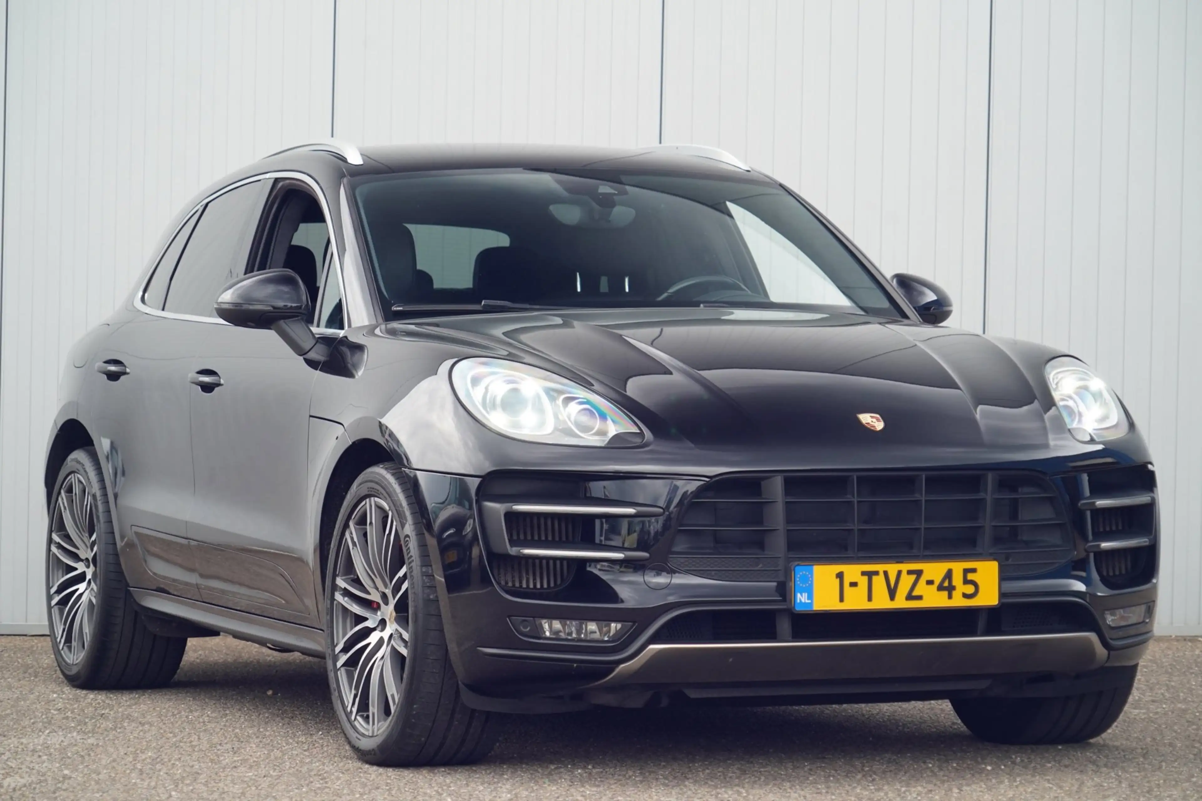 Porsche Macan 3.6 Turbo / NL-Auto / Camera / Navi / Luchtvering — photo 39