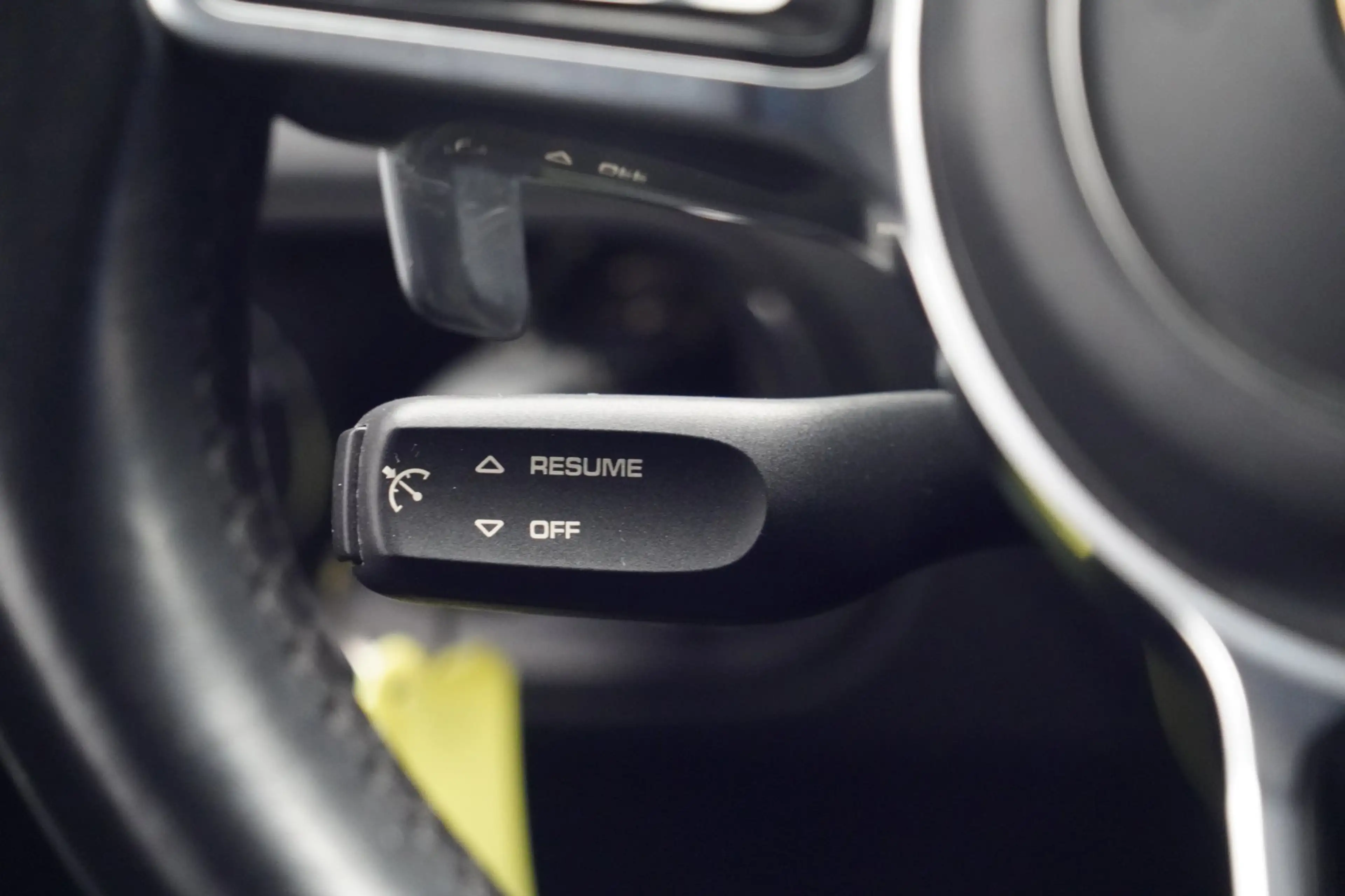 Porsche Macan 3.6 Turbo / NL-Auto / Camera / Navi / Luchtvering — photo 20