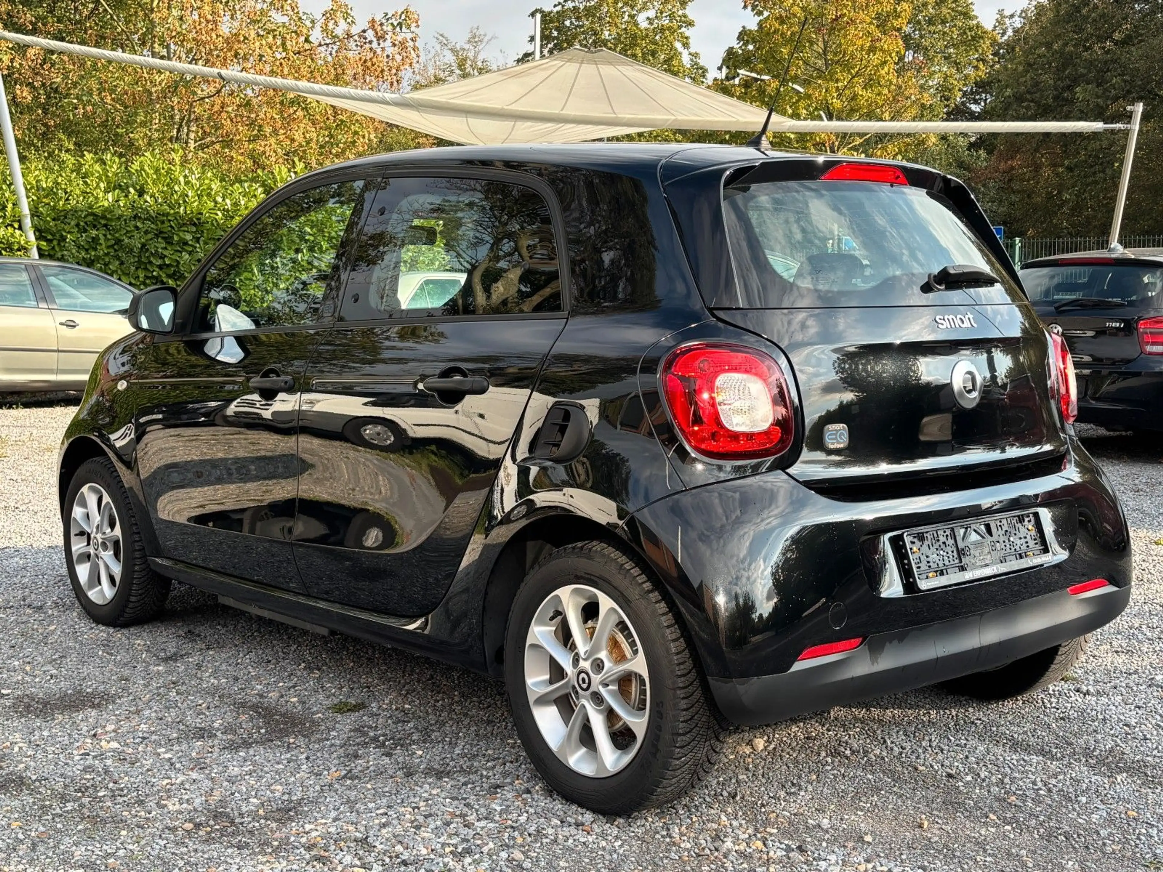 smart forFour electric drive / EQ*2.Hand*Scheckheft — photo 3