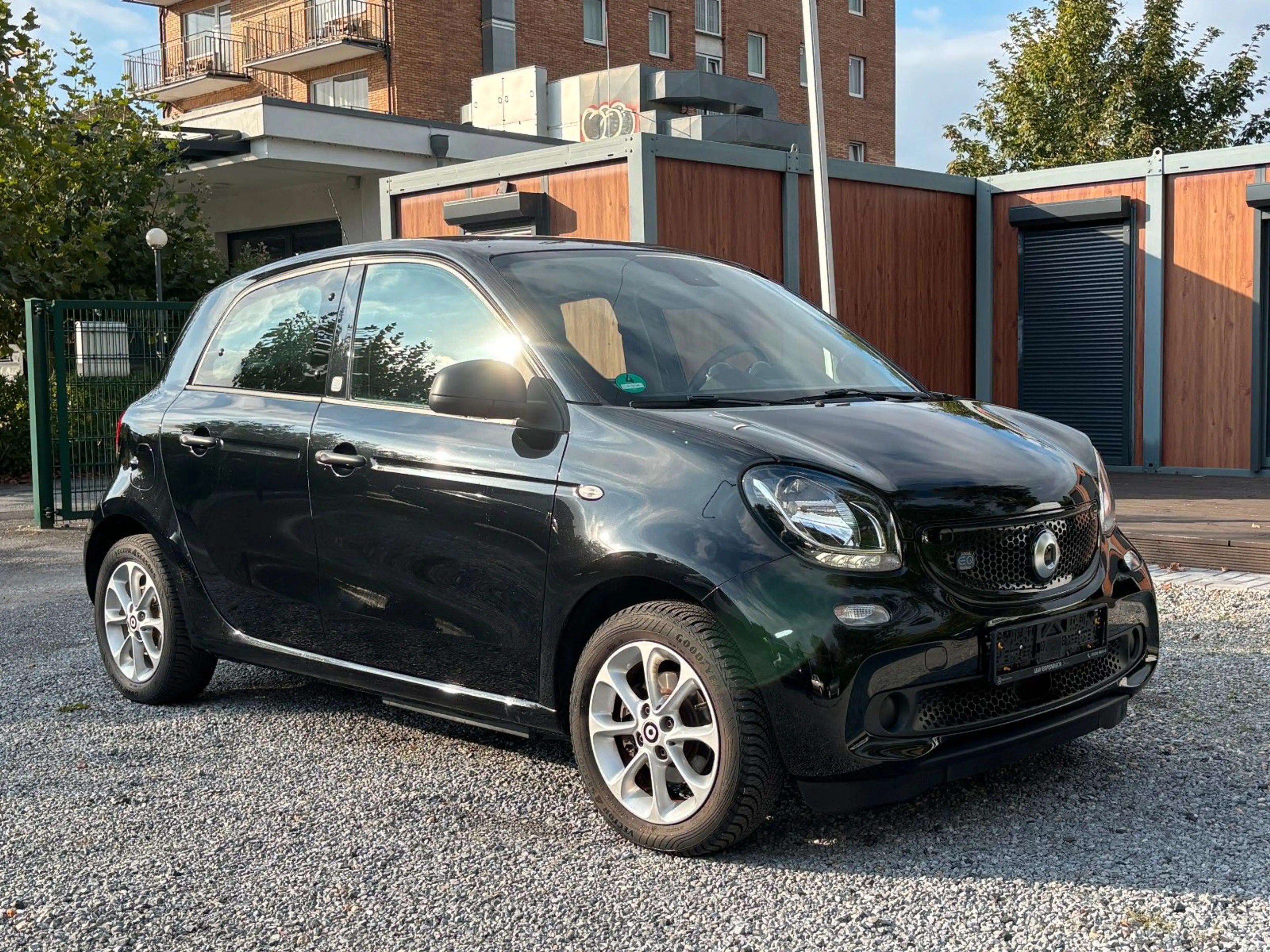 smart forFour electric drive / EQ*2.Hand*Scheckheft — photo 7