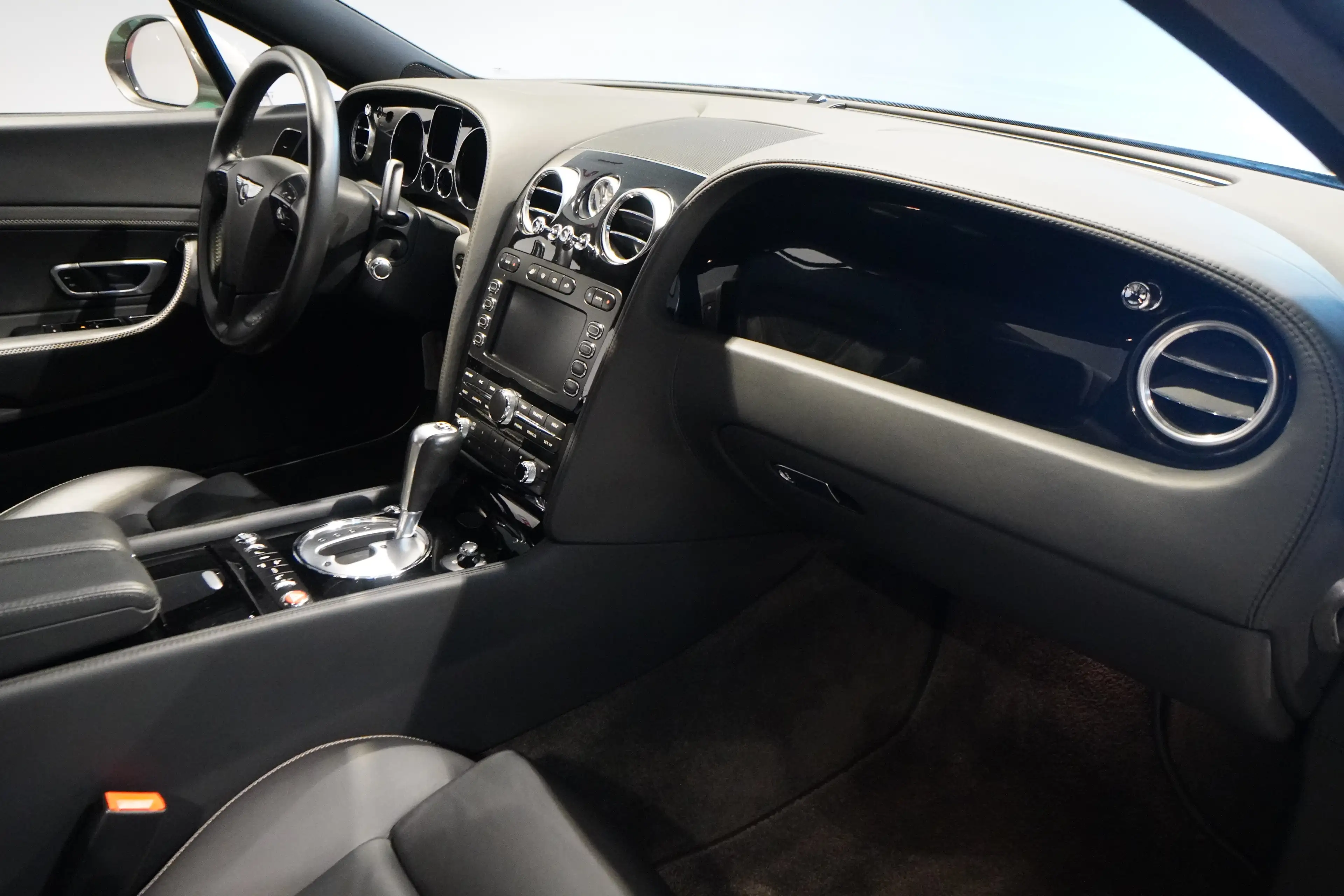 Bentley Continental GT-Nur 60 TKM-U-frei-Top Zustand- — photo 12