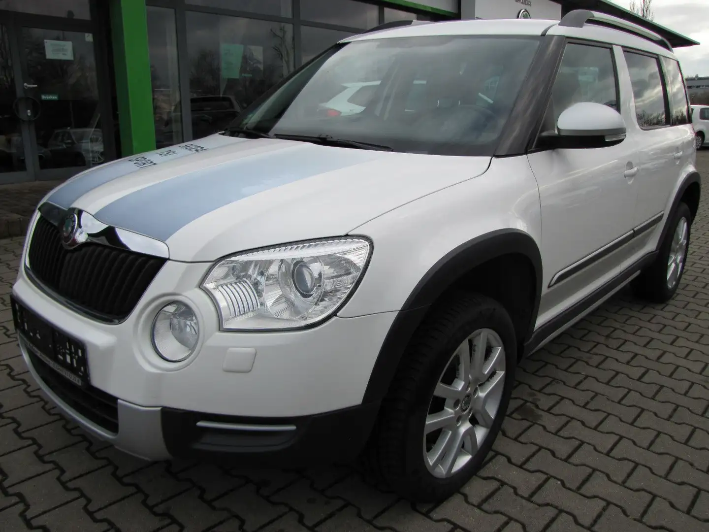 Skoda Yeti Ambition Plus Edition Weiß - 1