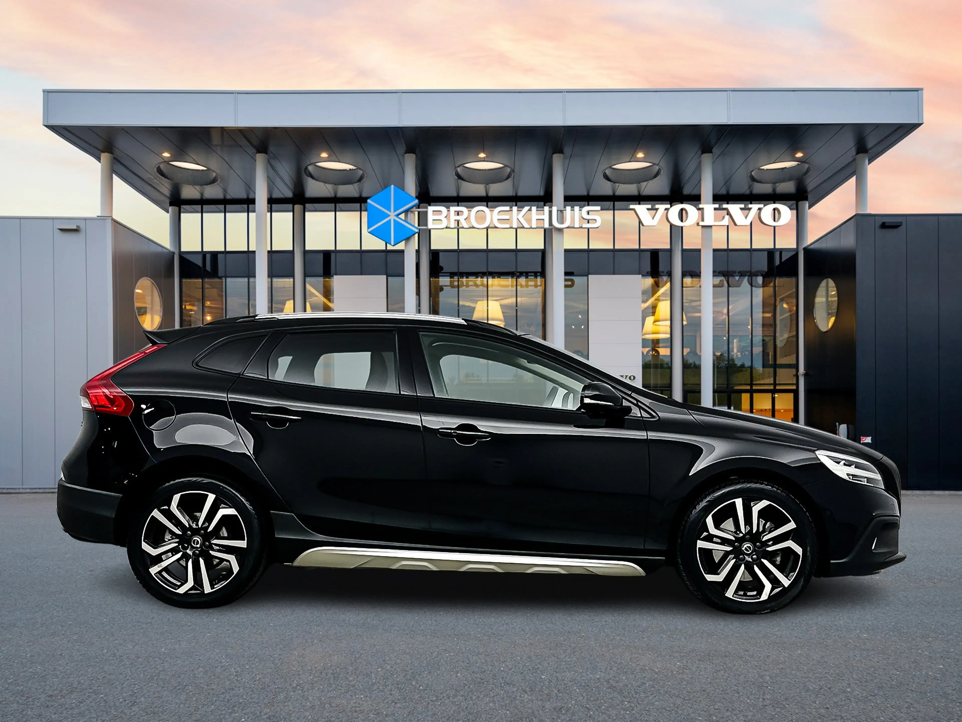 Volvo V40 Cross Country T3 Polar+ Luxury | 1E EIGENAAR | 18" Allseason | E — photo 7