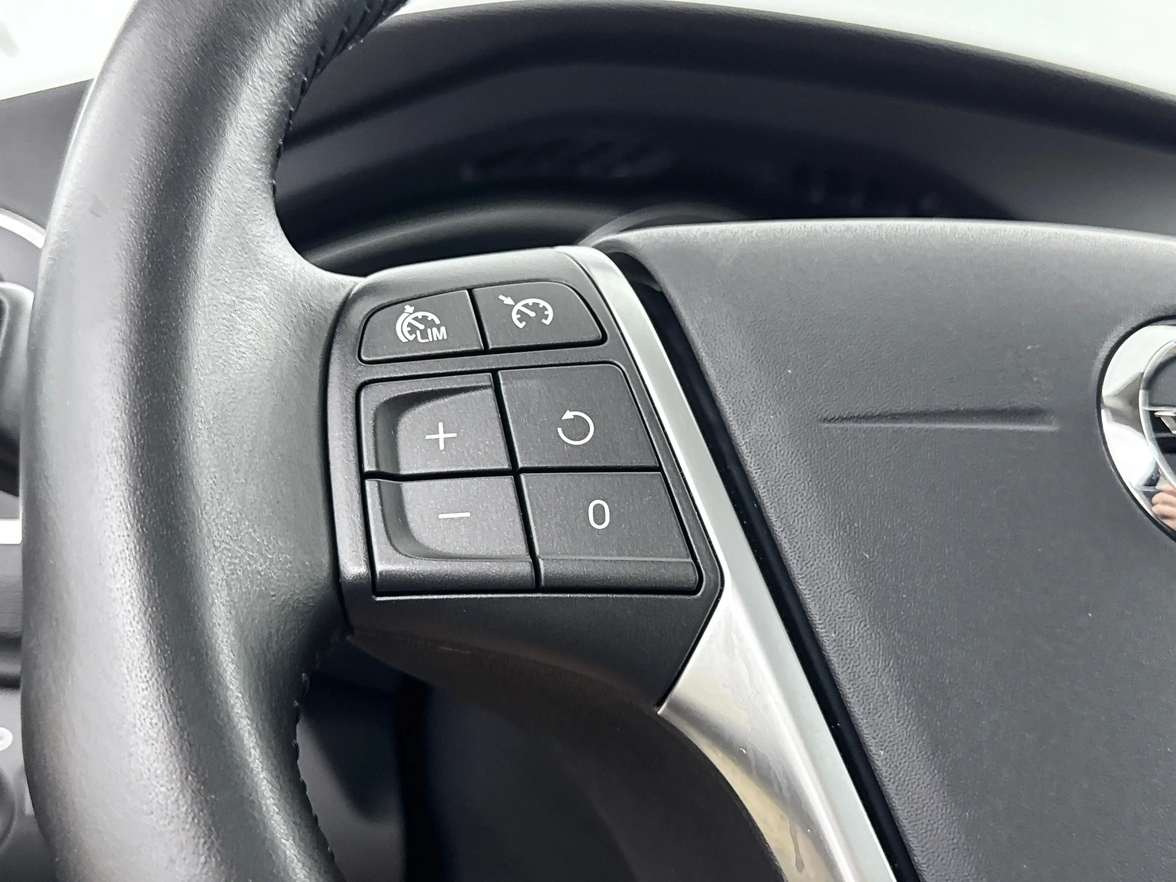 Volvo V40 Cross Country T3 Polar+ Luxury | 1E EIGENAAR | 18" Allseason | E — photo 15