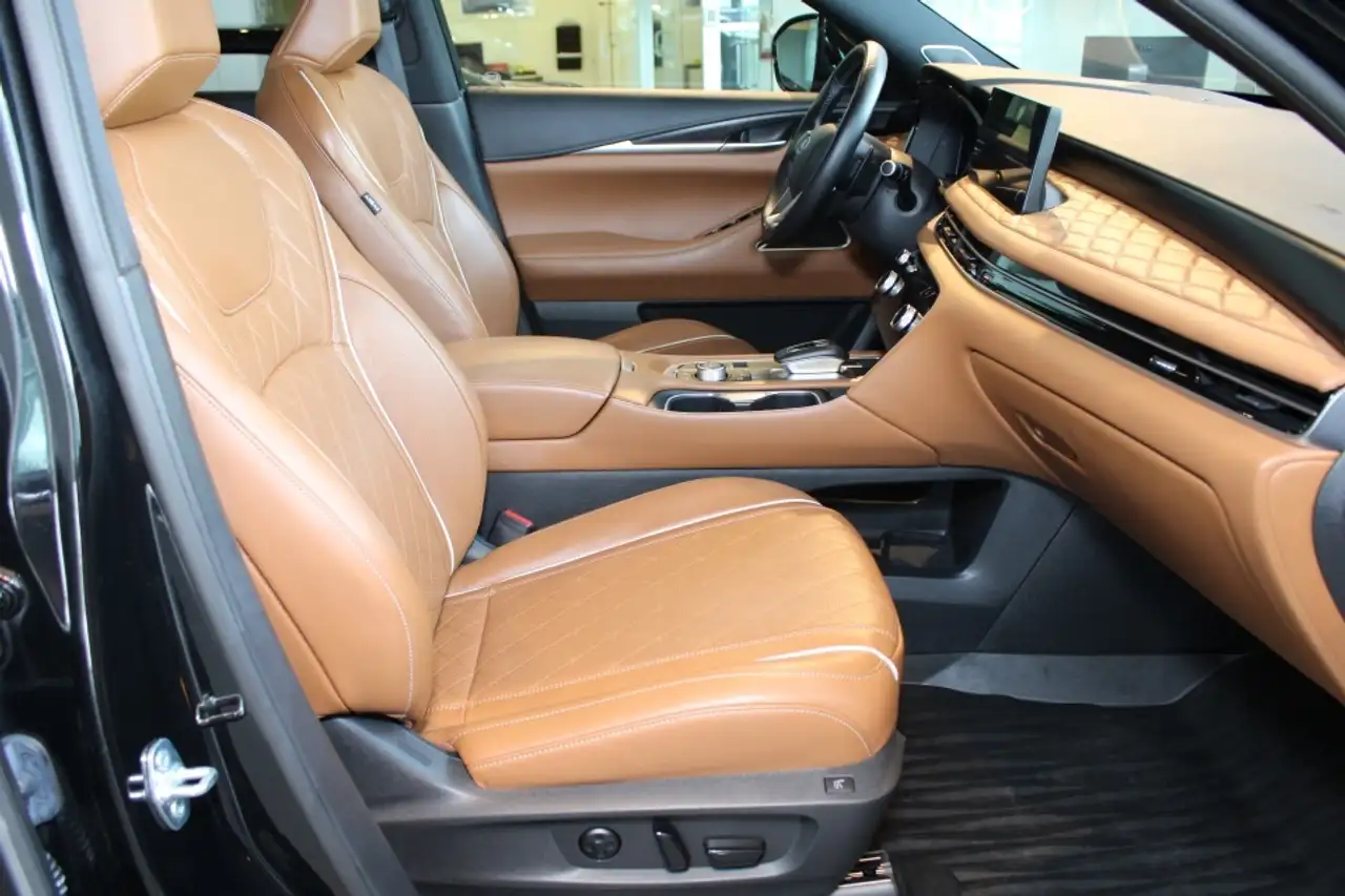 Infiniti QX60 снимка Infiniti QX60