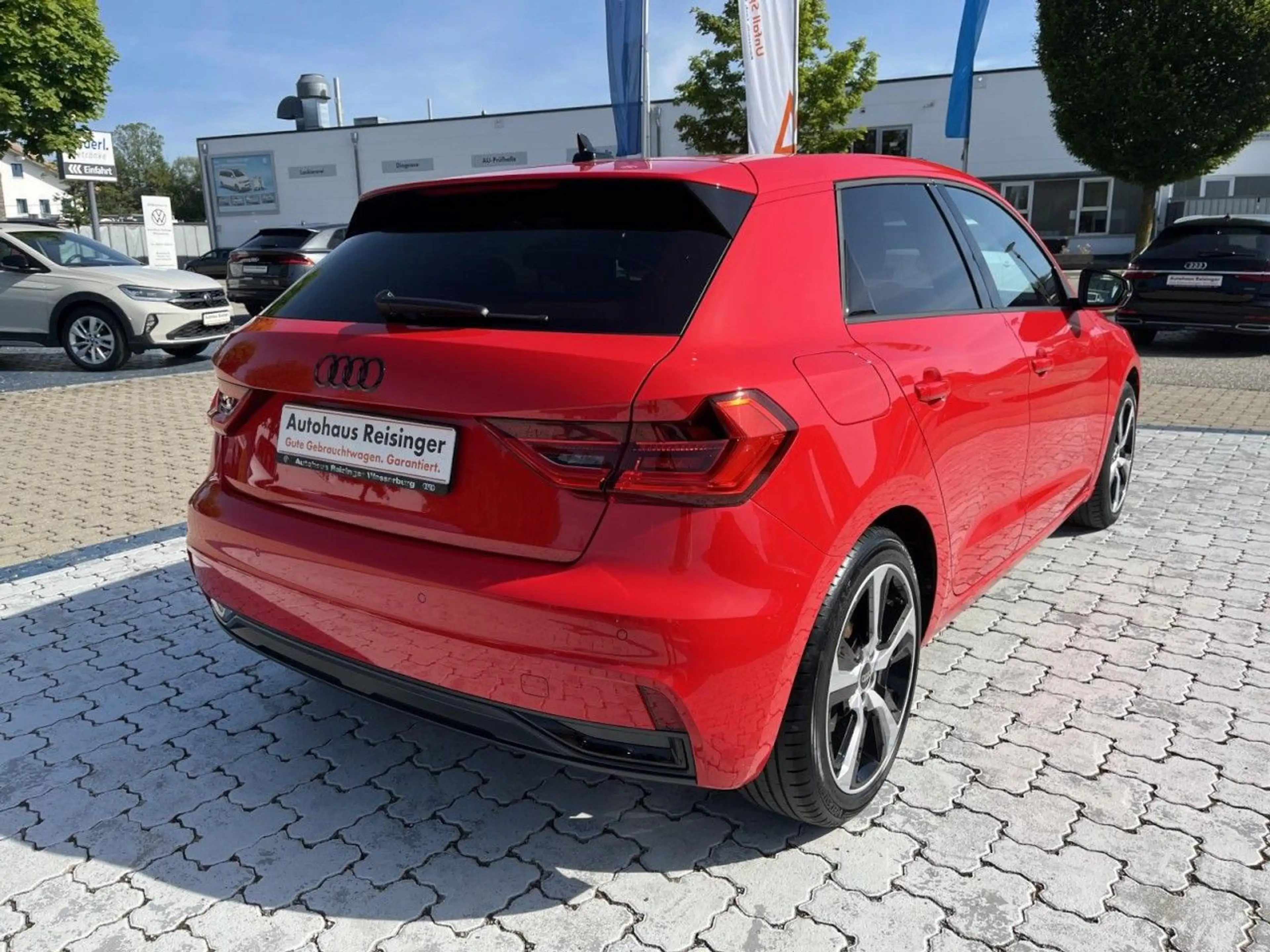 Audi A1 1.0 TFSI Advanced S-Tronic (LED,Sou — photo 3