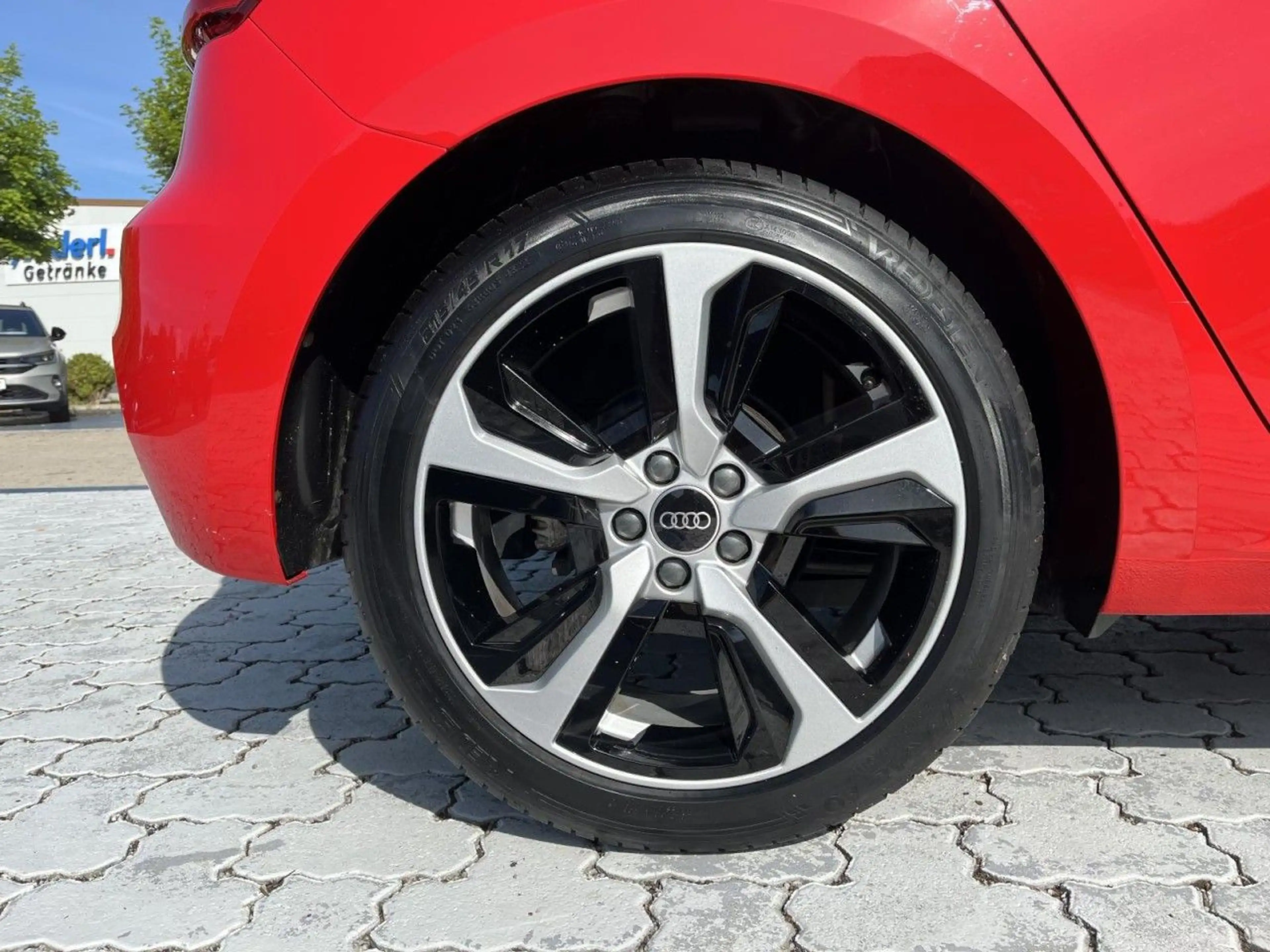 Audi A1 1.0 TFSI Advanced S-Tronic (LED,Sou — photo 7