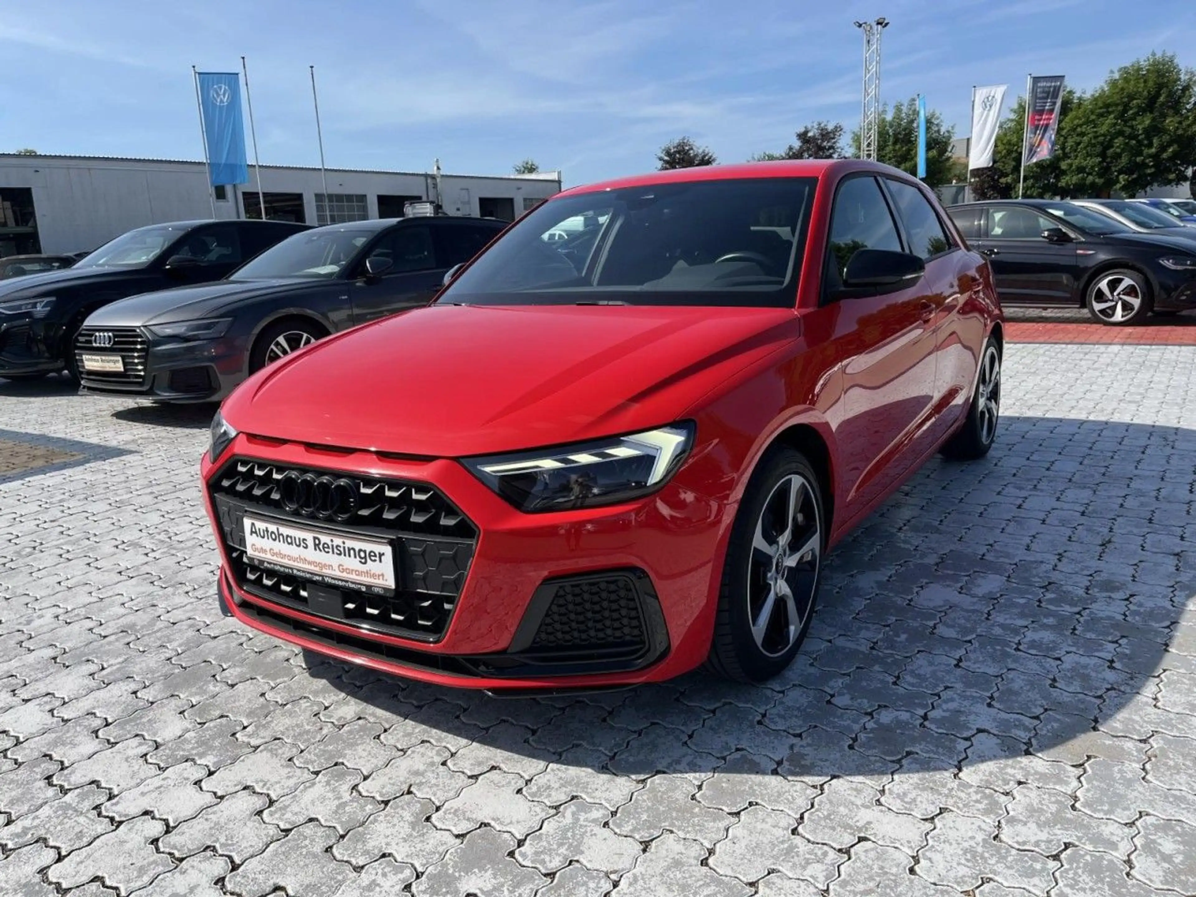 Audi A1 1.0 TFSI Advanced S-Tronic (LED,Sou — photo 2