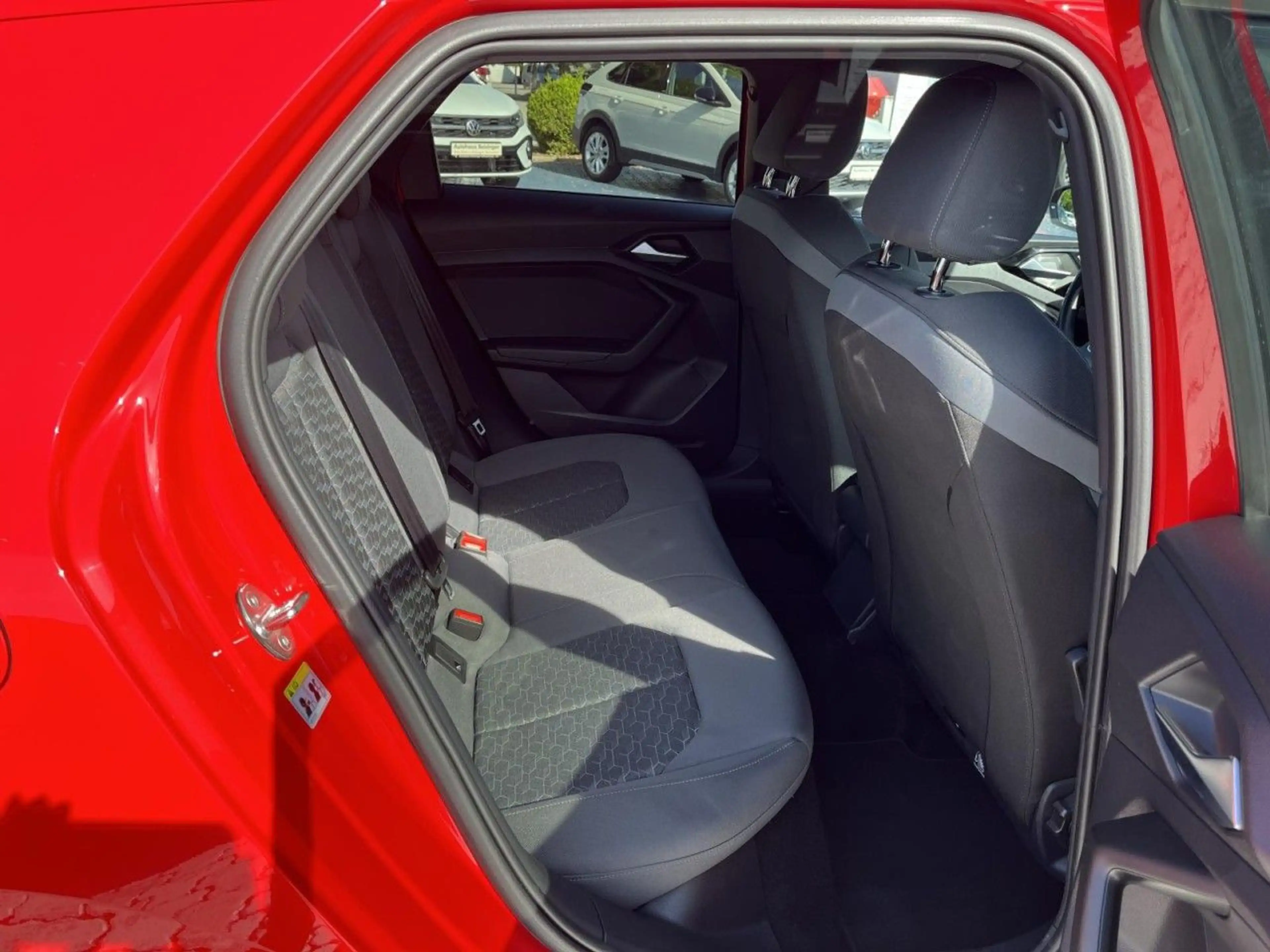 Audi A1 1.0 TFSI Advanced S-Tronic (LED,Sou — photo 8