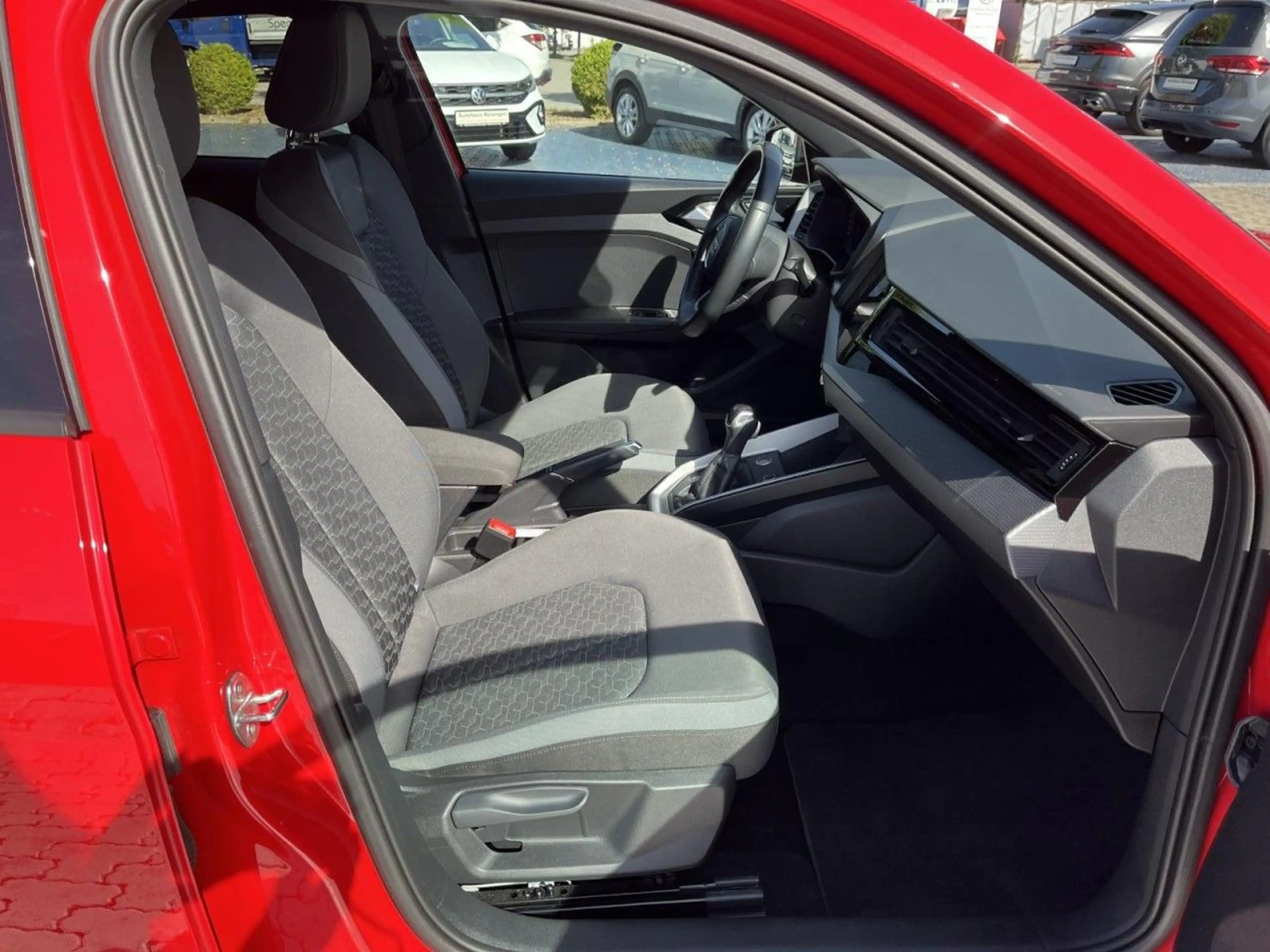 Audi A1 1.0 TFSI Advanced S-Tronic (LED,Sou — photo 10