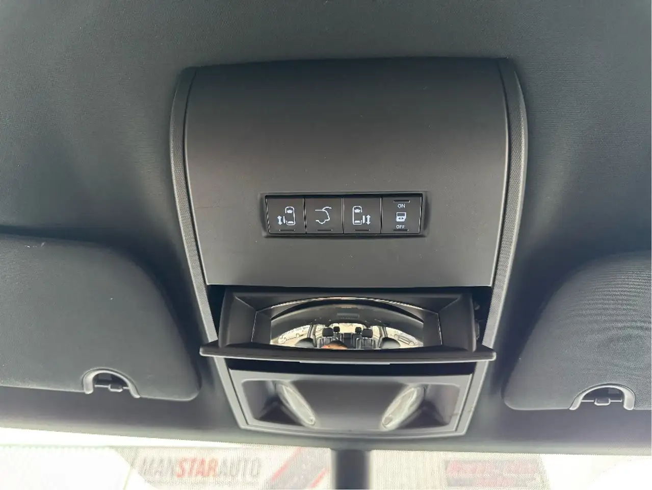 Dodge Grand Caravan снимка Dodge Grand Caravan