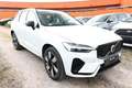 Volvo XC60 Ultra Dark T6 AWD 360Kam HUD Pano ACC H/K 257 k... Weiß - thumbnail 2