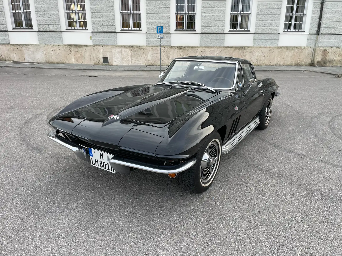 Corvette C2 Schwarz - 1