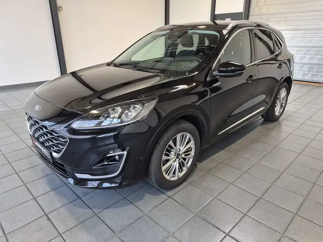 Ford Kuga view 3