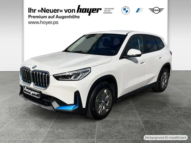 BMW iX1 xDrive30 DAB Parkassistent